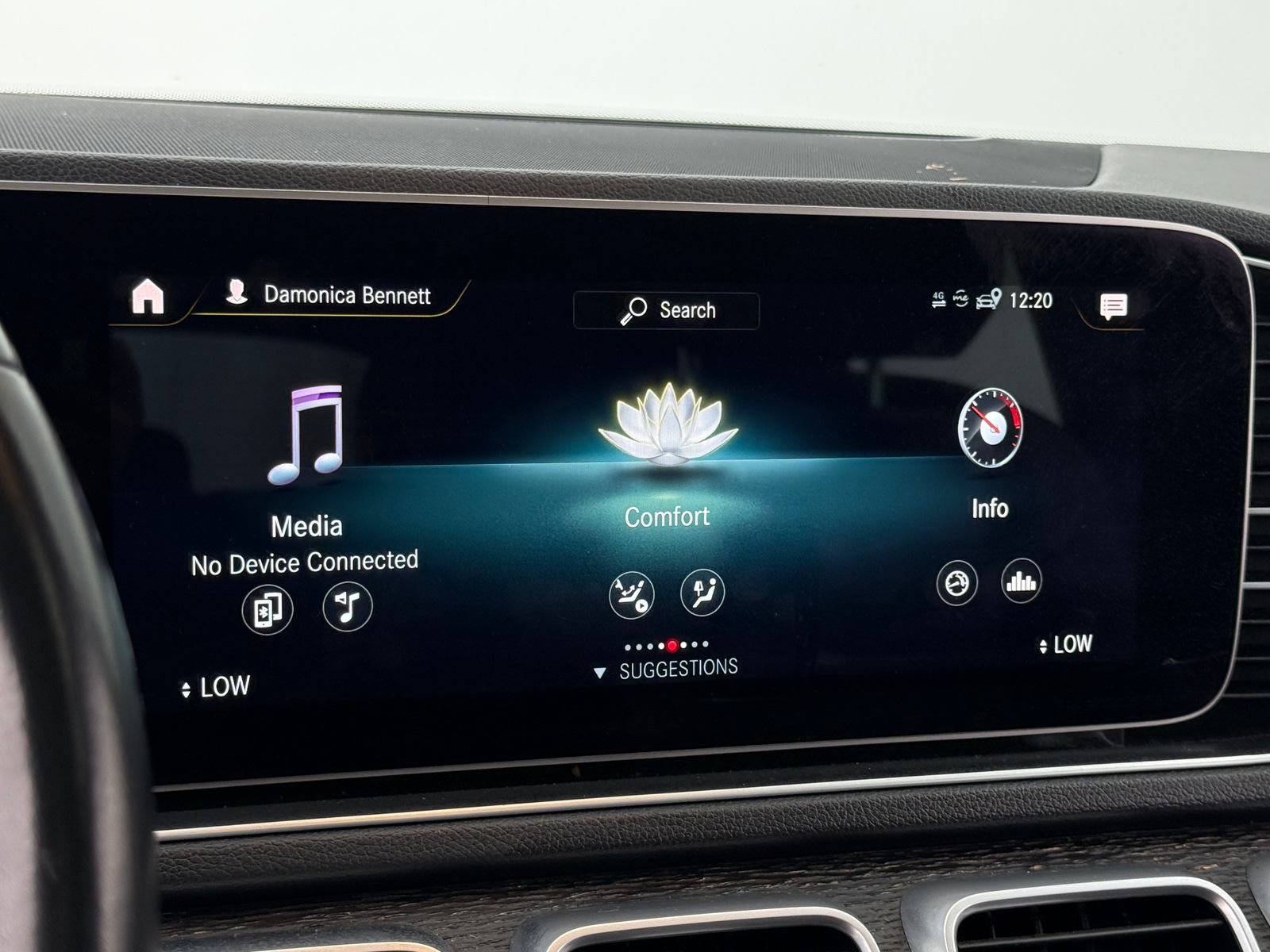 Thumbnail: 2022 Mercedes-Benz GLE - 3