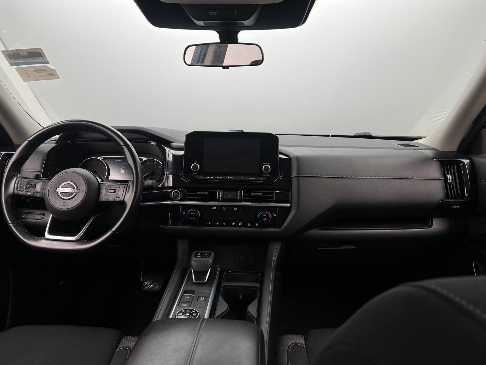 Thumbnail: 2022 Nissan Pathfinder - 3