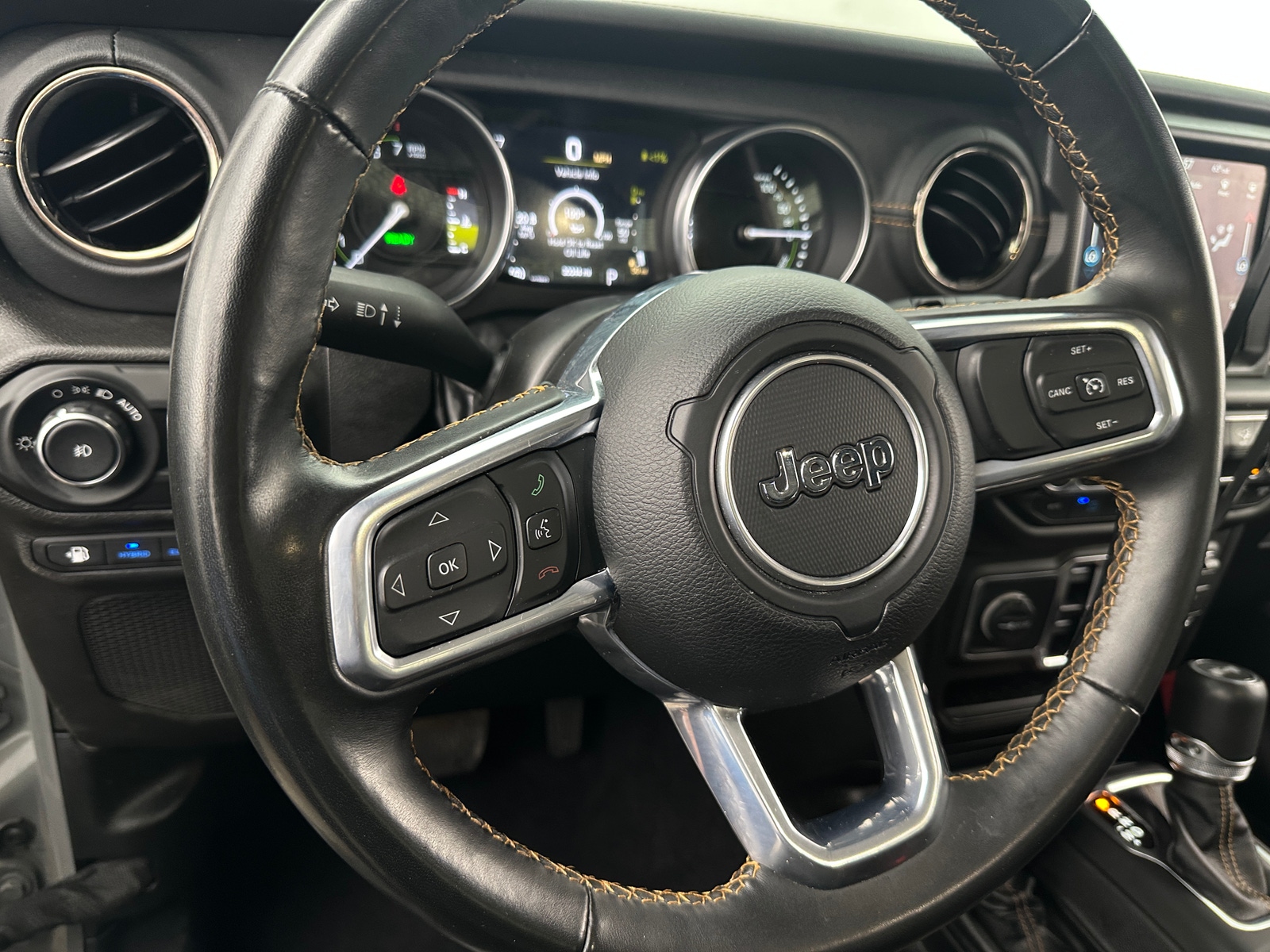 Thumbnail: 2022 Jeep Wrangler - 4