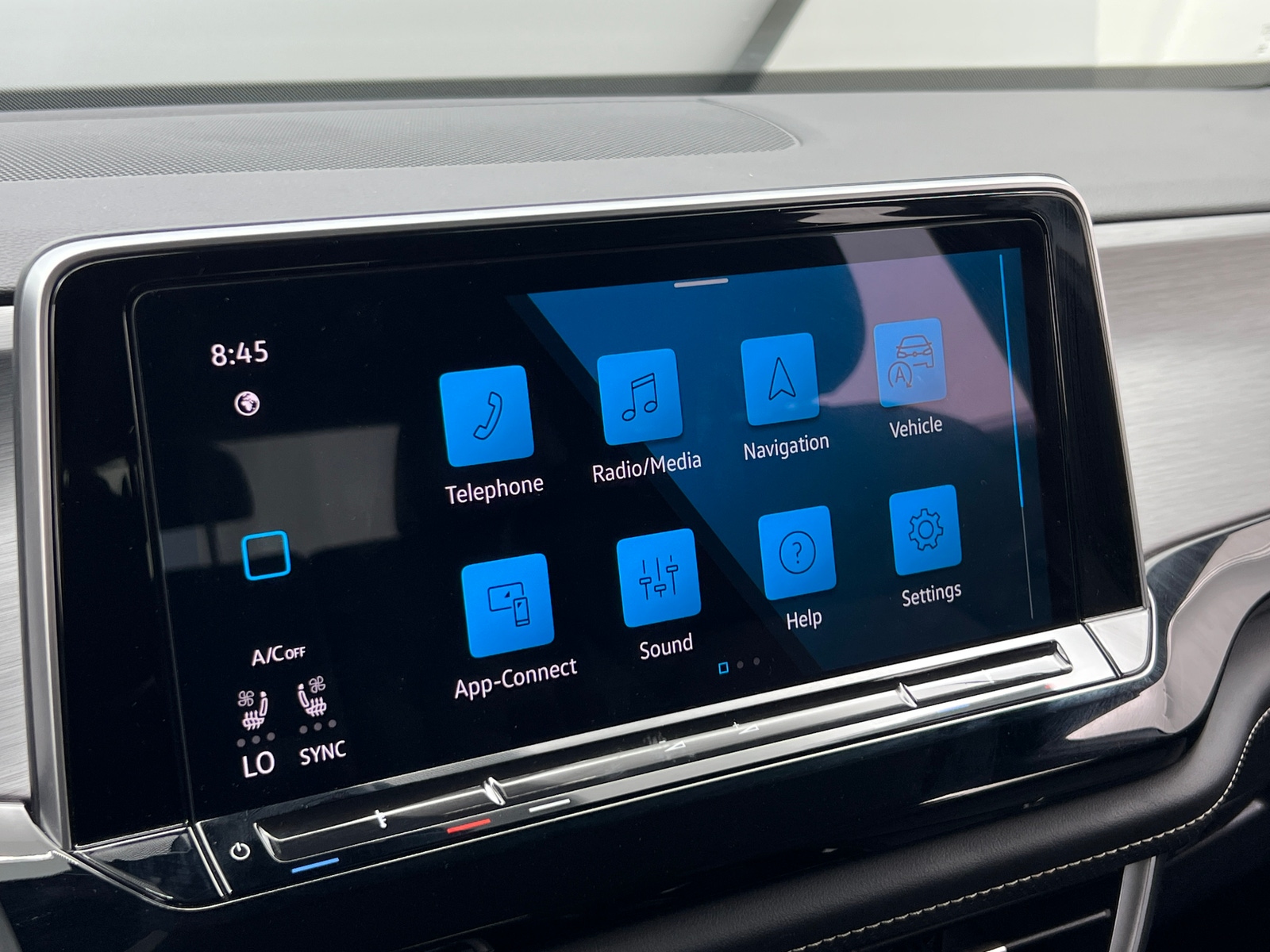 Thumbnail: 2024 Volkswagen Atlas - 3