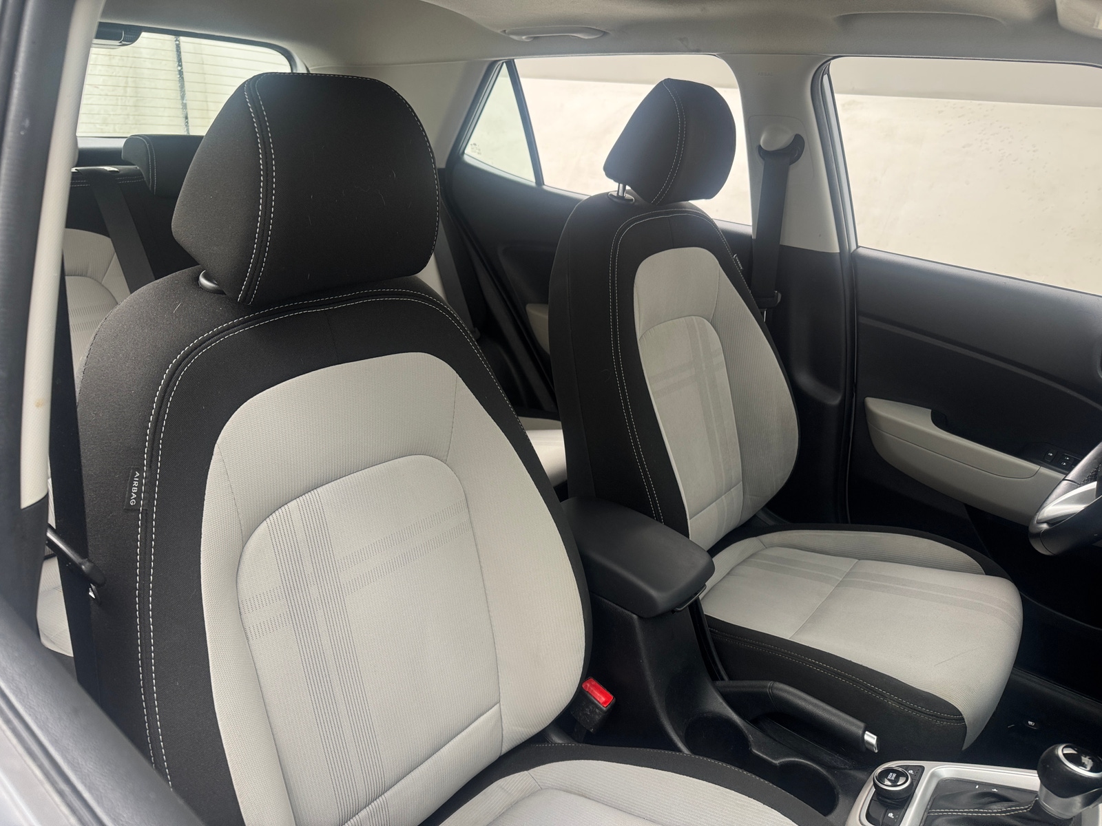 Thumbnail: 2021 Hyundai Venue - 2