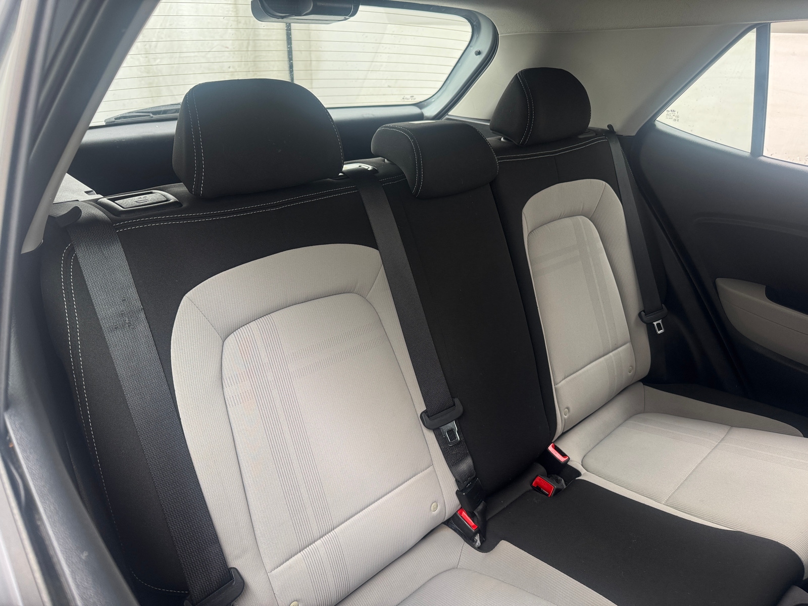 Thumbnail: 2021 Hyundai Venue - 6