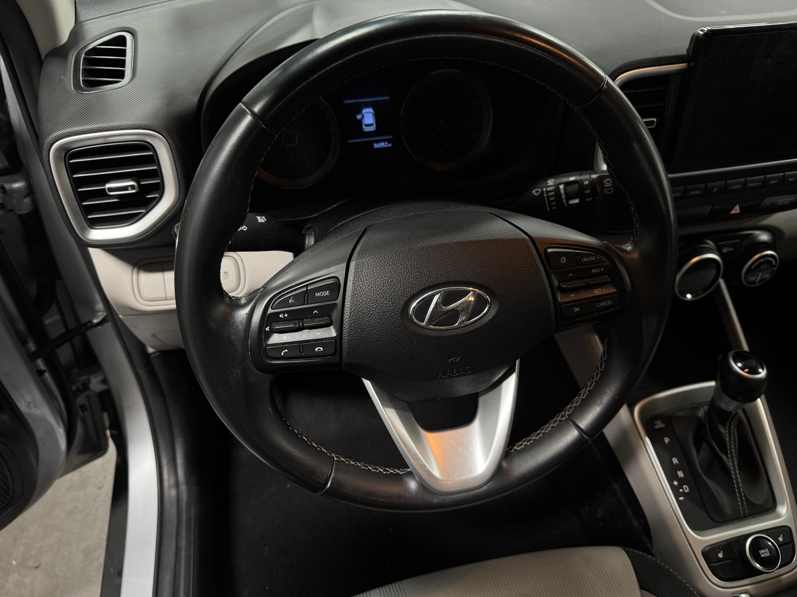 Thumbnail: 2021 Hyundai Venue - 5