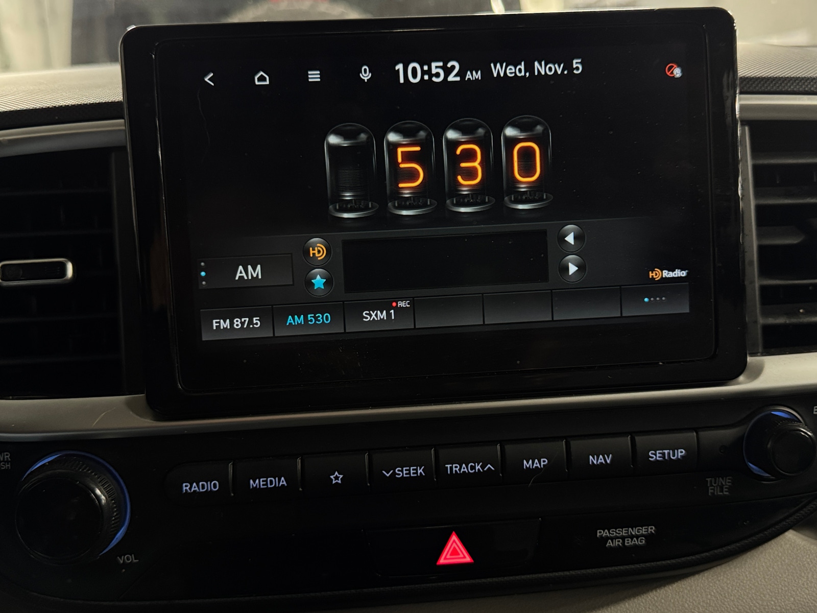 Thumbnail: 2021 Hyundai Venue - 4