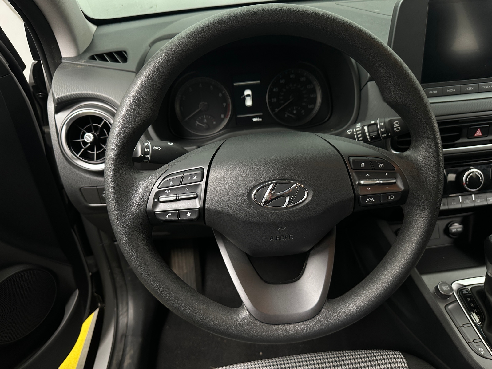 Thumbnail: 2022 Hyundai Kona - 5