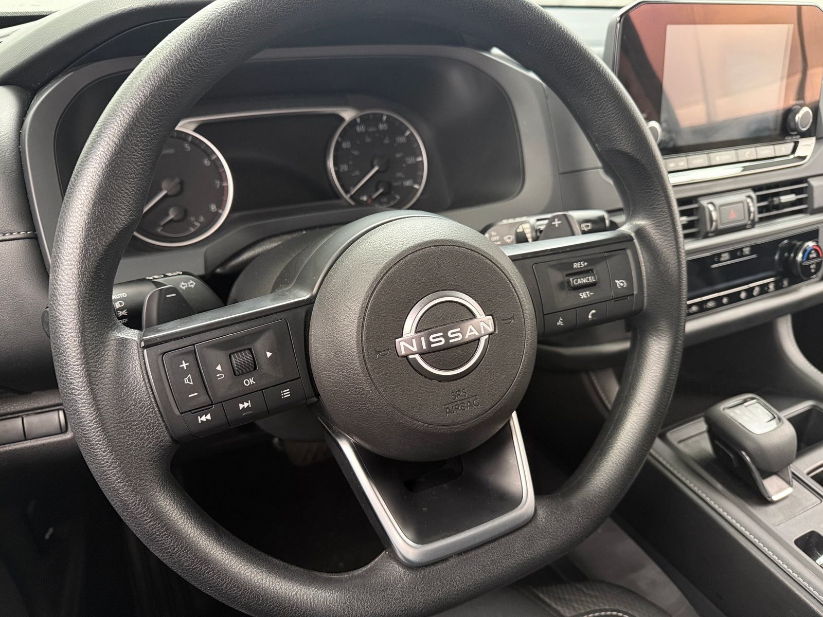 Thumbnail: 2024 Nissan Pathfinder - 5