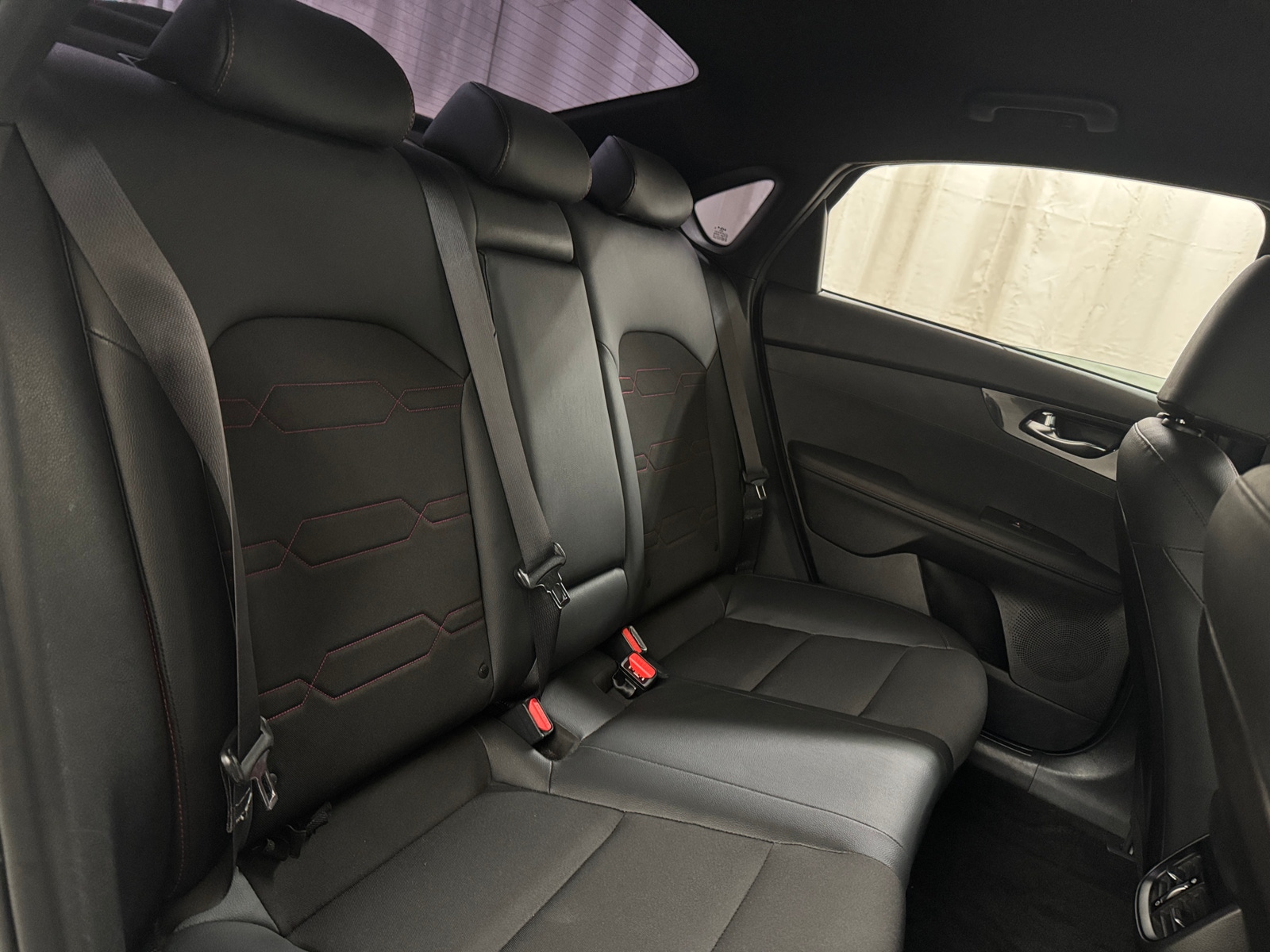 Thumbnail: 2022 Kia Forte - 6