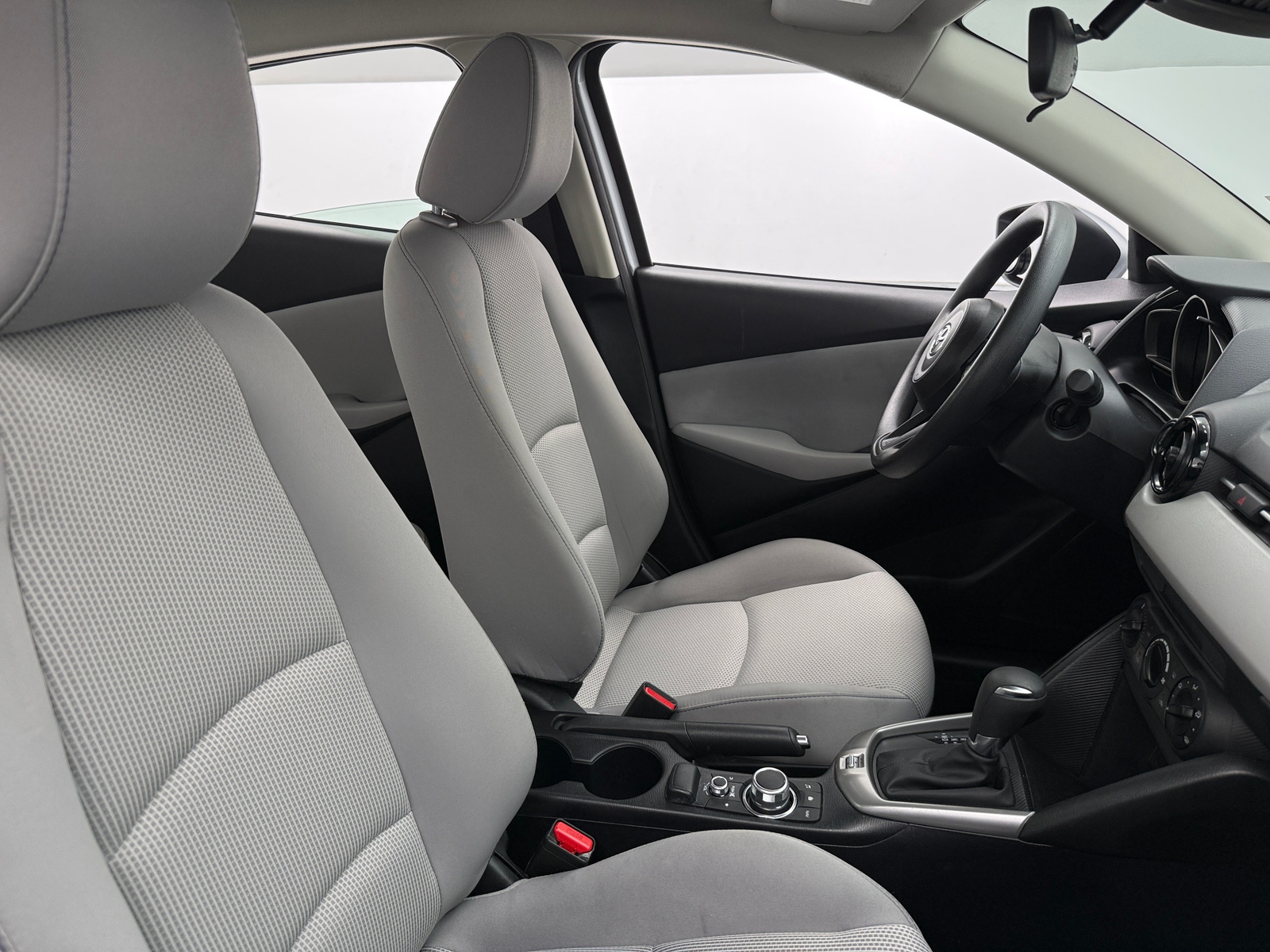 Thumbnail: 2019 Toyota Yaris - 2