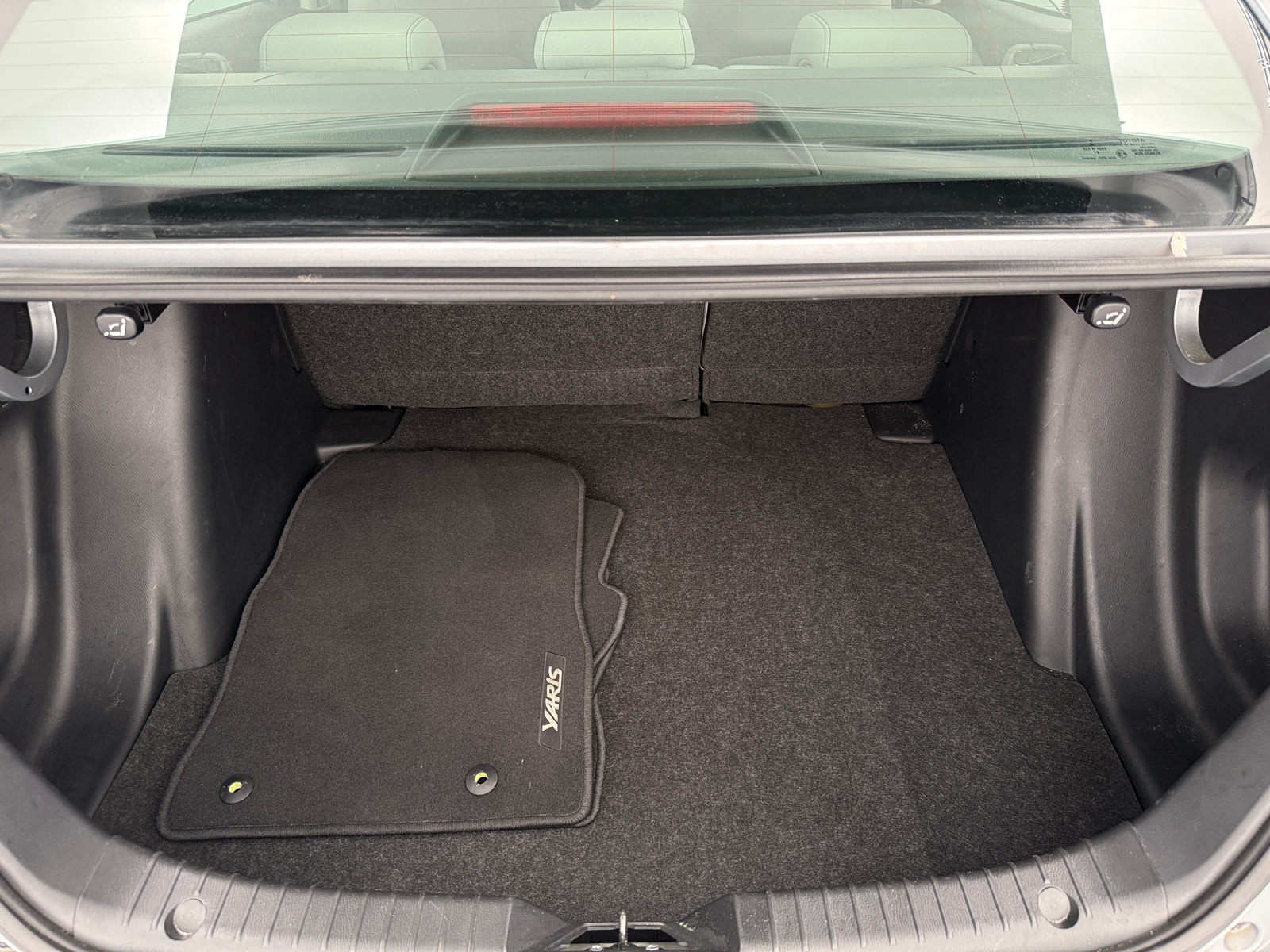 Thumbnail: 2019 Toyota Yaris - 7