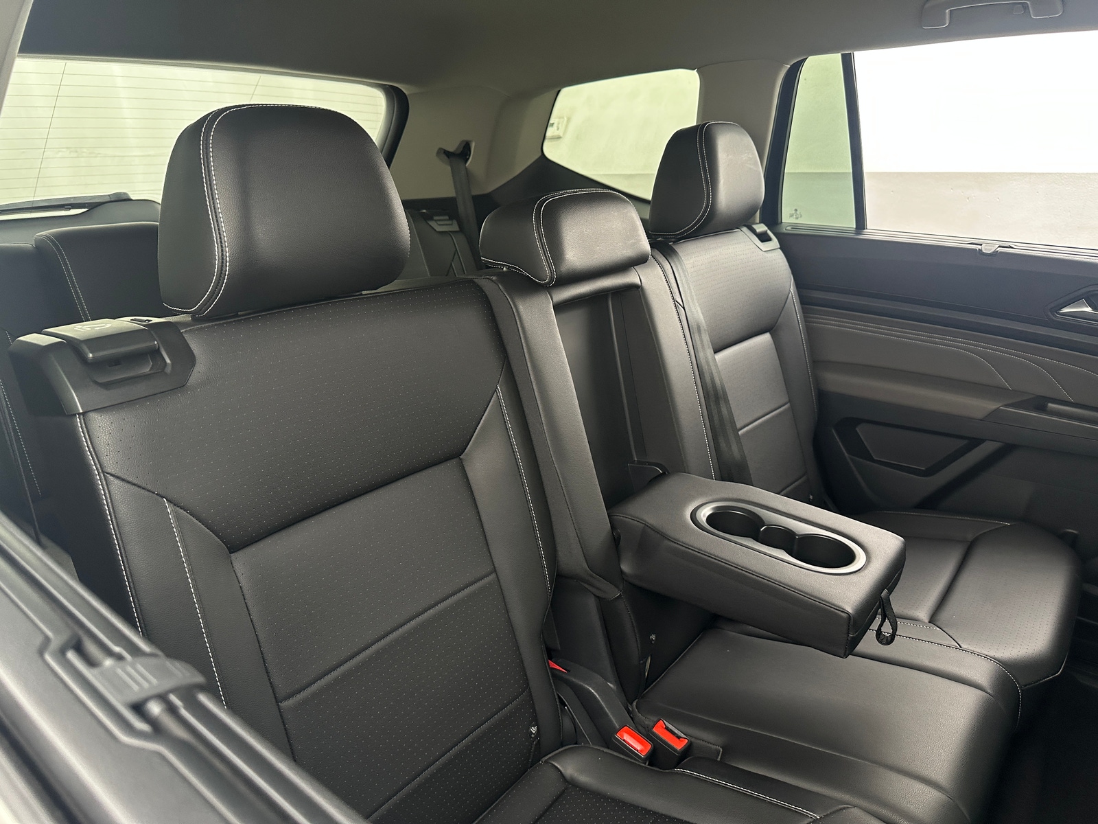 Thumbnail: 2023 Volkswagen Atlas - 5