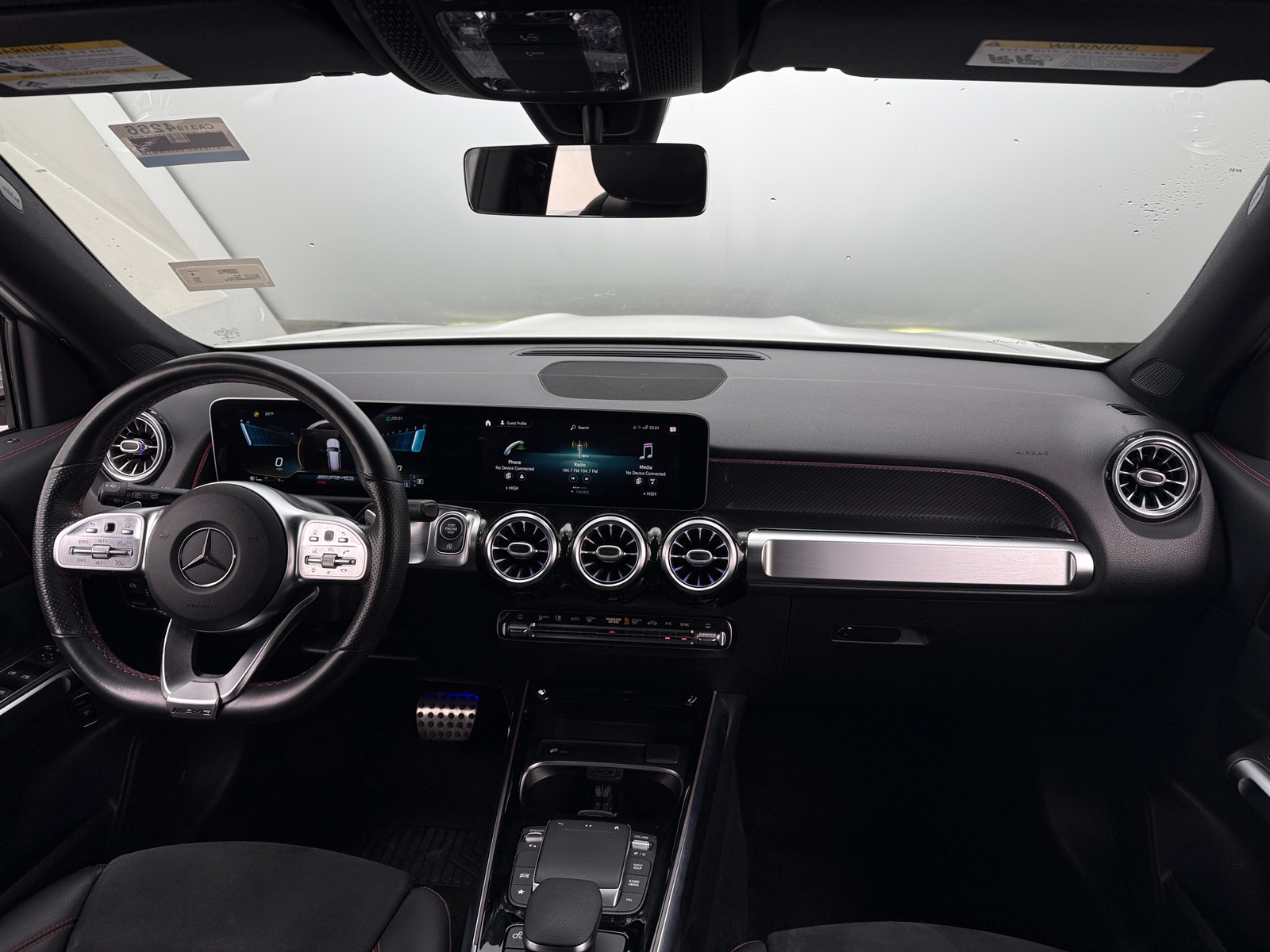 Thumbnail: 2021 Mercedes-Benz GLB - 2