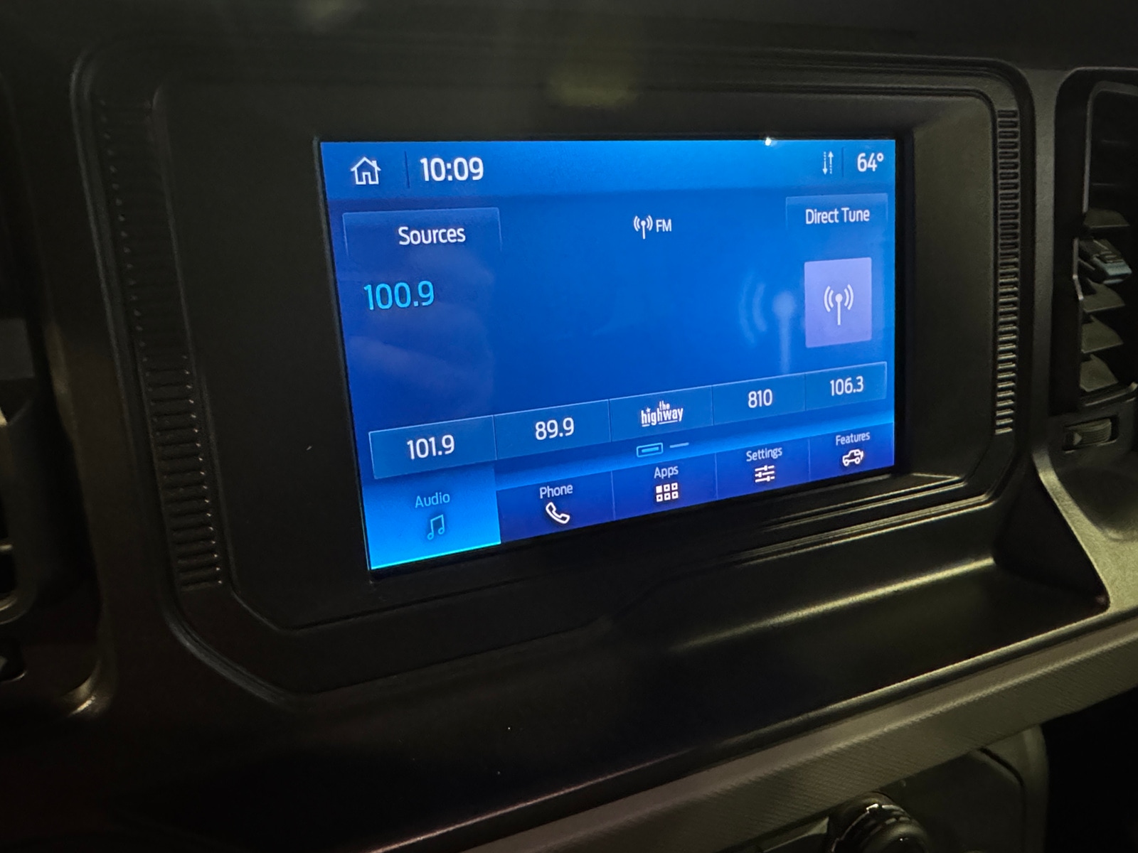 Thumbnail: 2021 Ford Bronco - 4