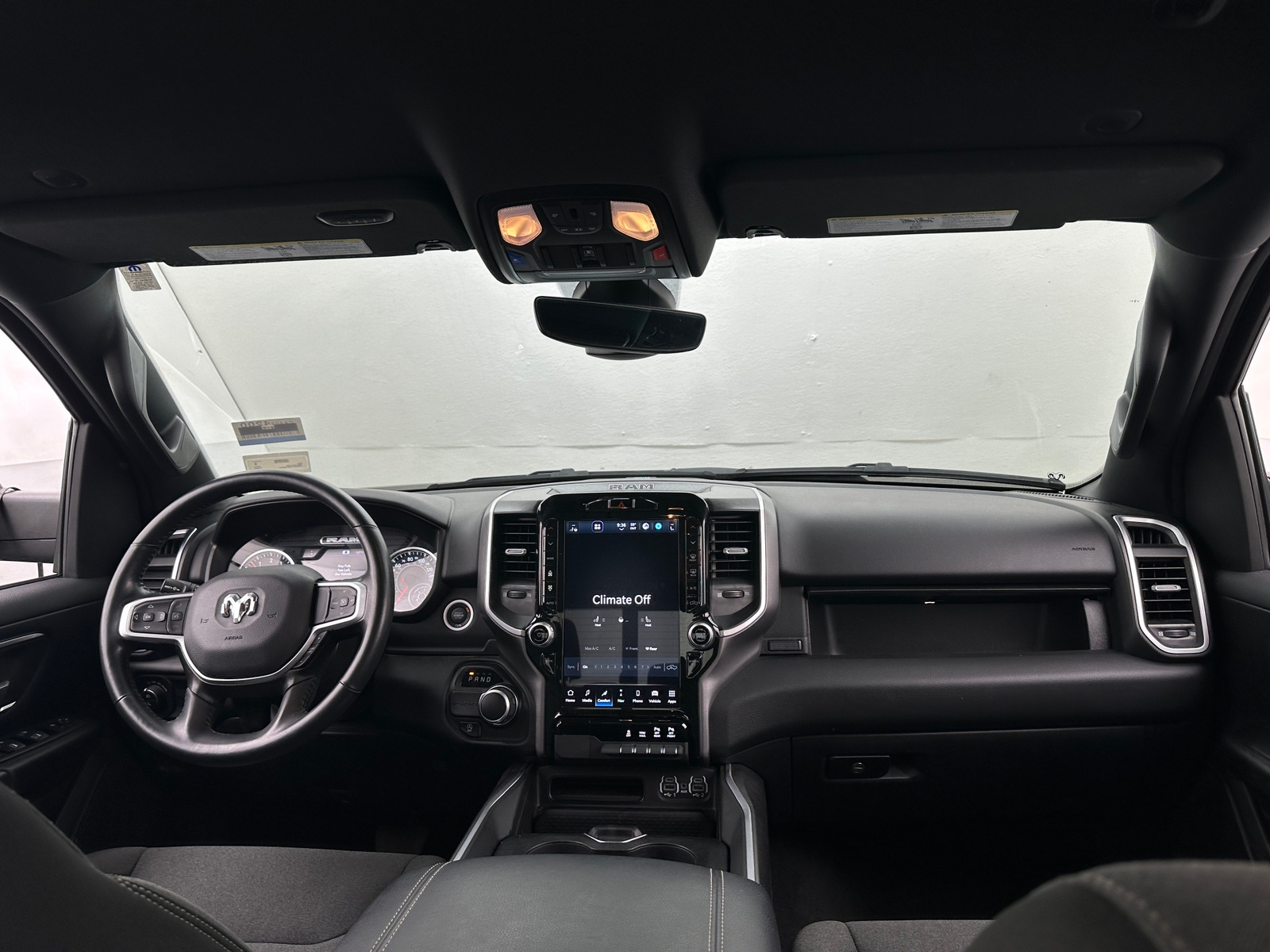 Thumbnail: 2024 RAM 1500 - 3