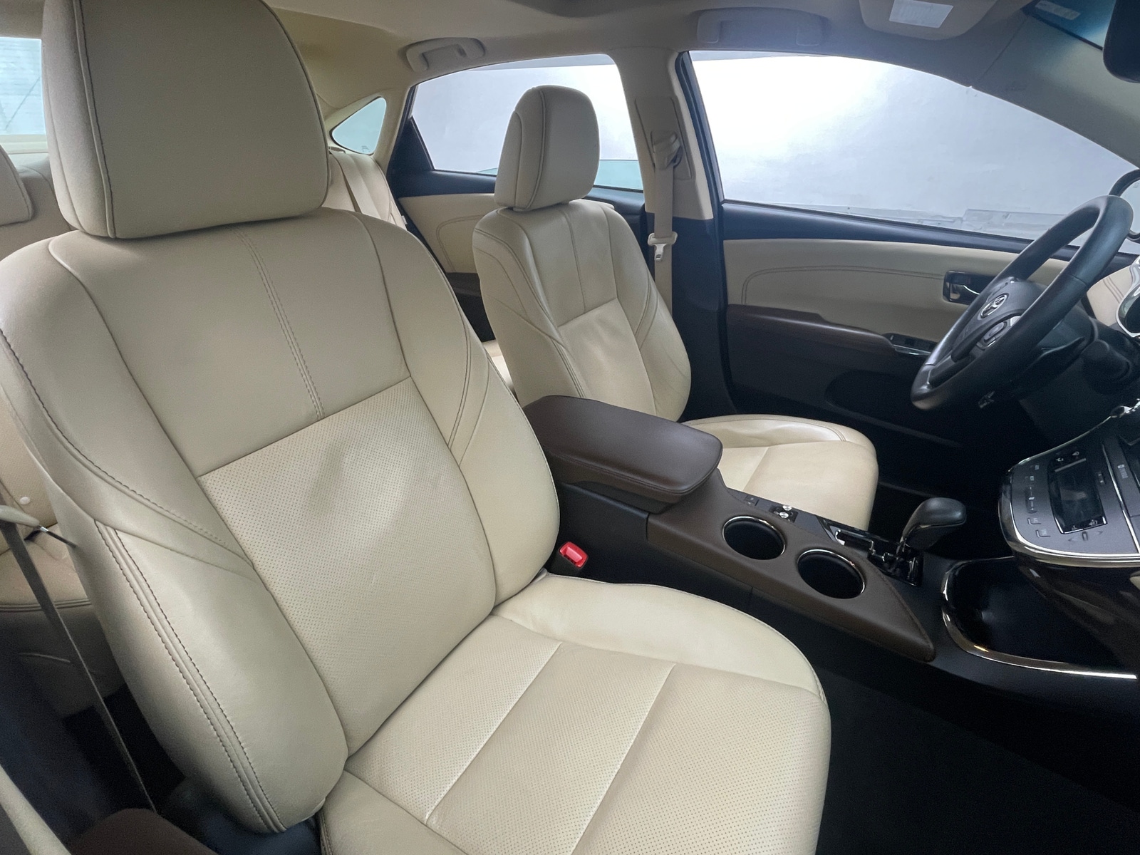 Thumbnail: 2013 Toyota Avalon - 2