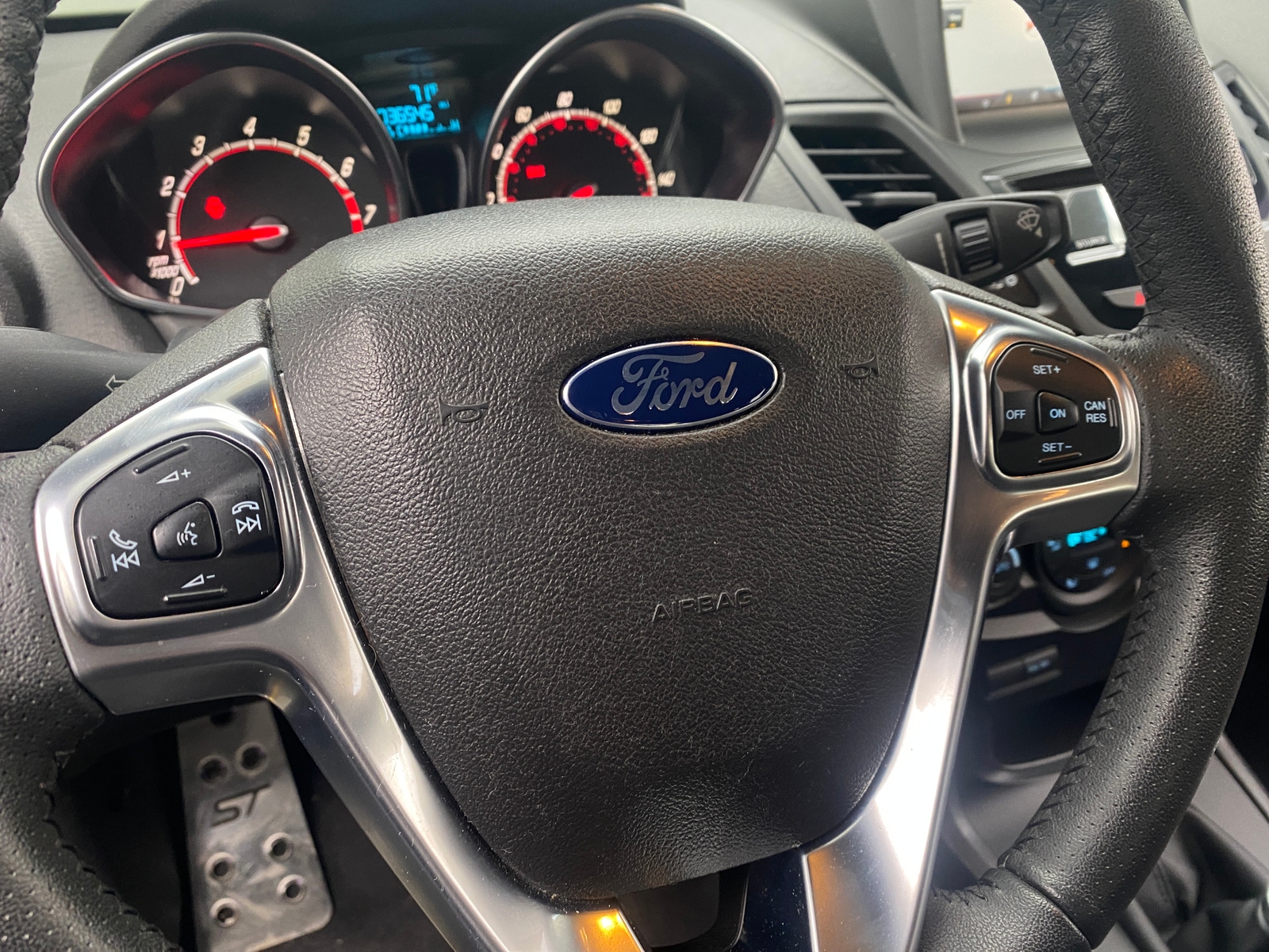 Thumbnail: 2015 Ford Fiesta - 5