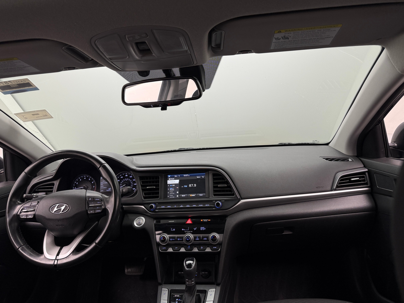 Thumbnail: 2019 Hyundai Elantra - 3