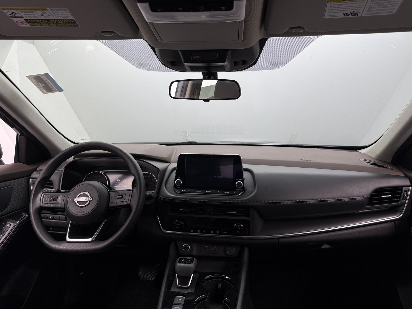 Thumbnail: 2023 Nissan Rogue - 3