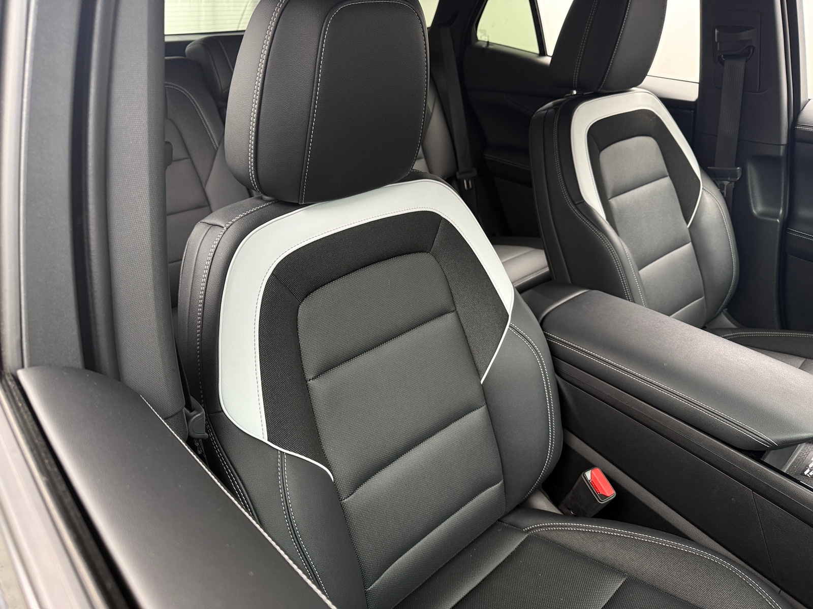 Thumbnail: 2024 Chevrolet Blazer EV - 2