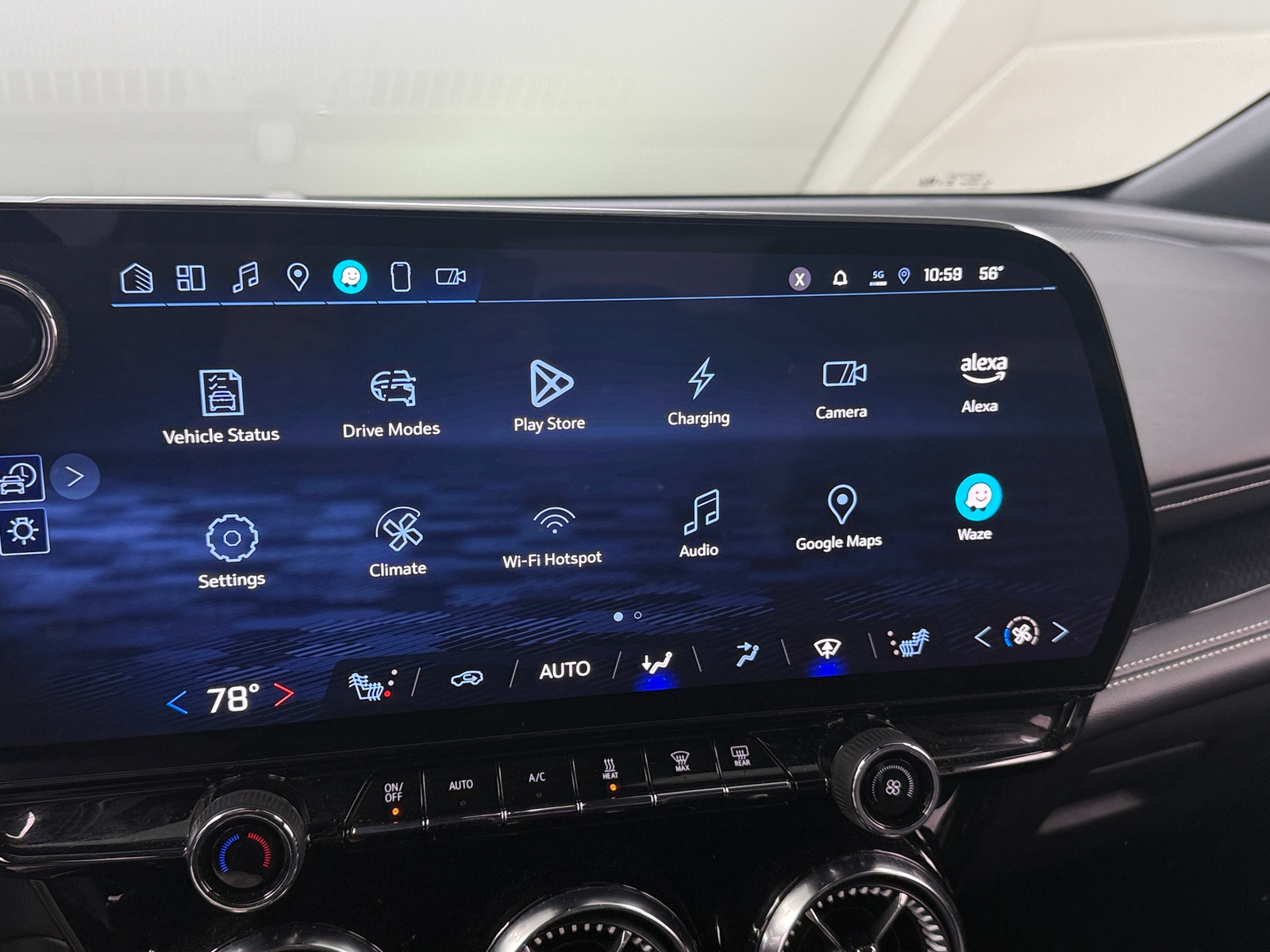 Thumbnail: 2024 Chevrolet Blazer EV - 4