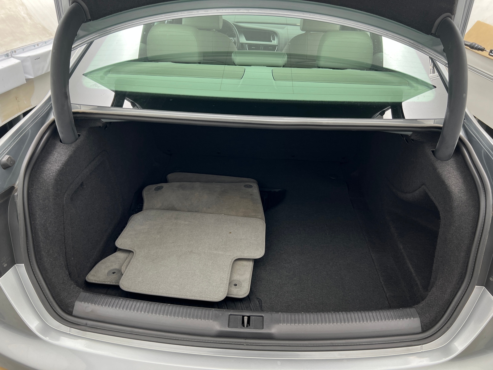 Thumbnail: 2011 Audi A4 - 6