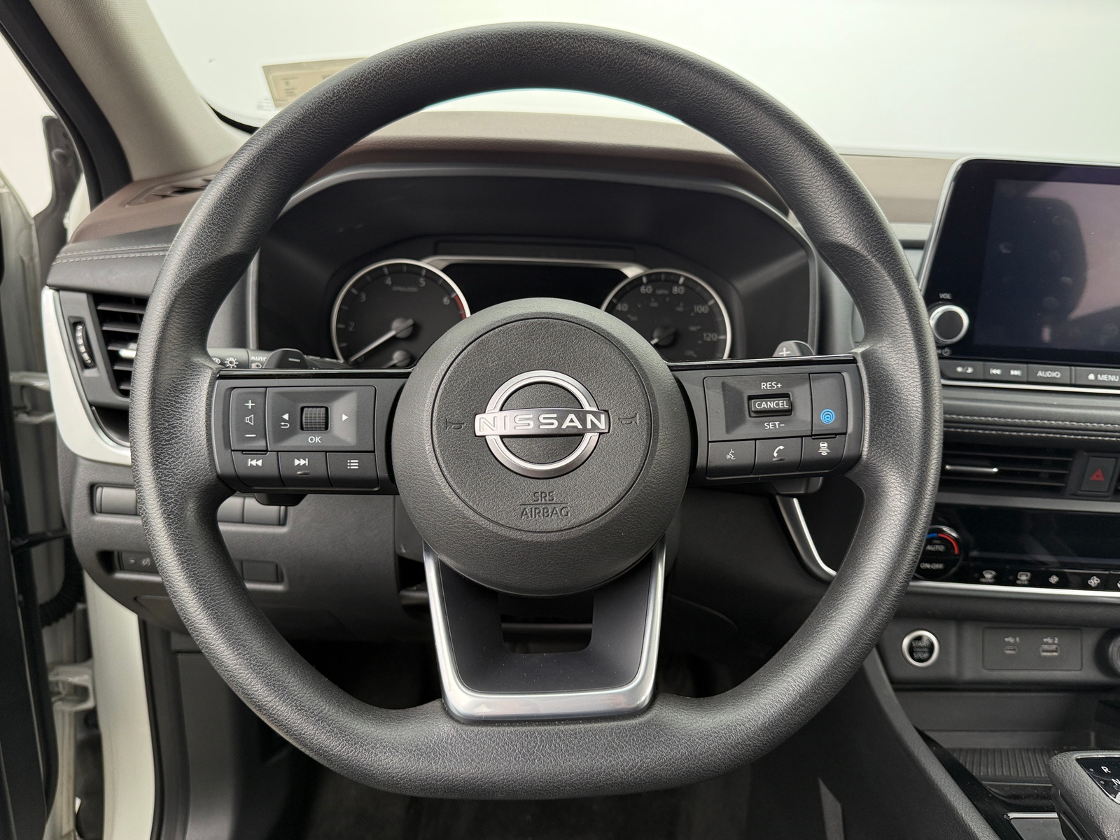 Thumbnail: 2023 Nissan Rogue - 5