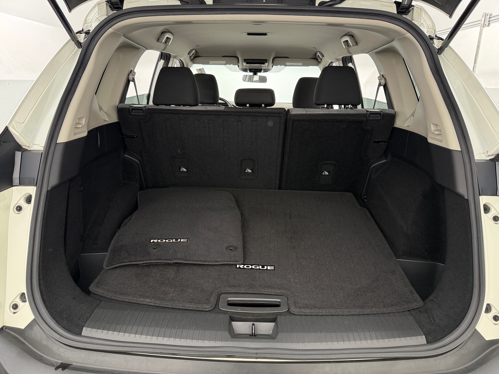 Thumbnail: 2023 Nissan Rogue - 7