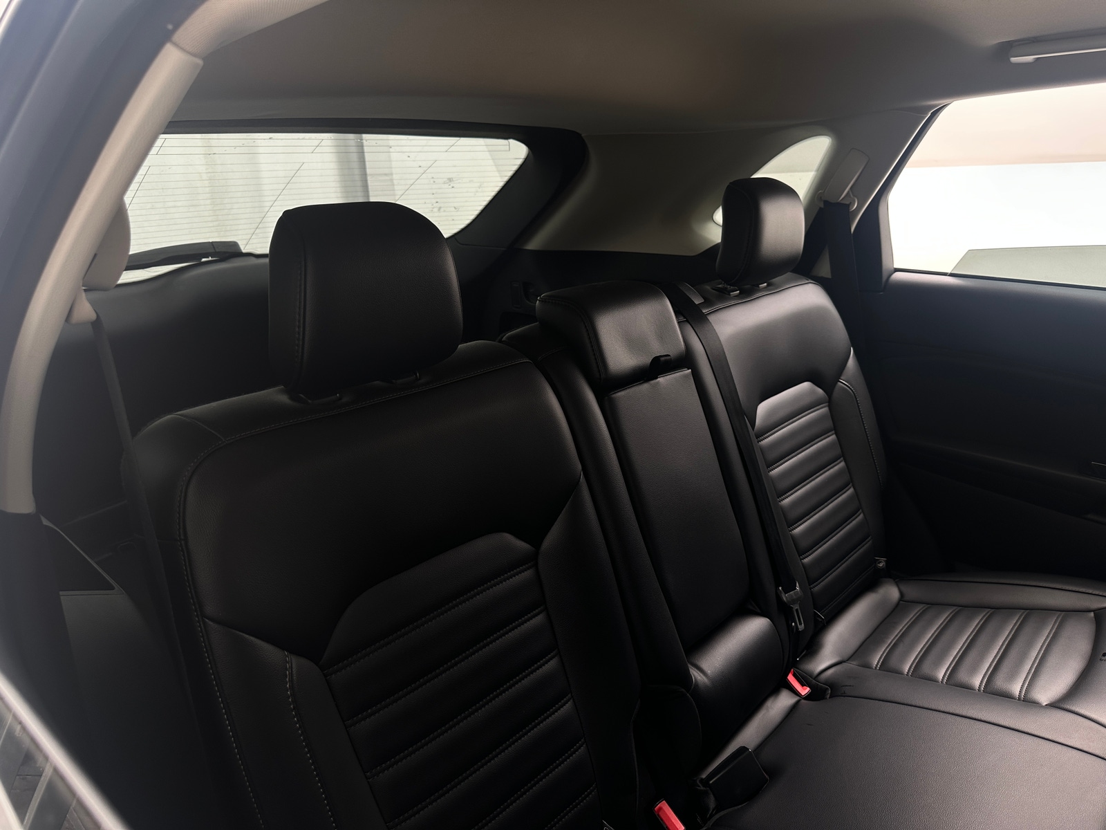 Thumbnail: 2020 Ford Edge - 5