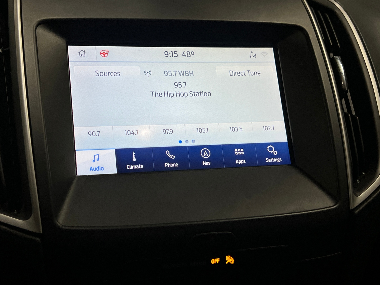 Thumbnail: 2020 Ford Edge - 3