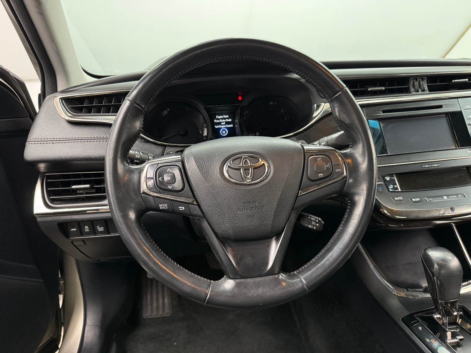 Thumbnail: 2013 Toyota Avalon - 4