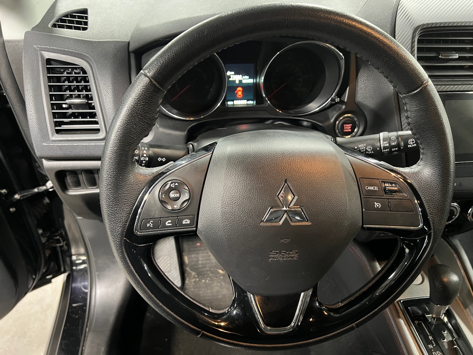 Thumbnail: 2018 Mitsubishi Outlander Sport - 5