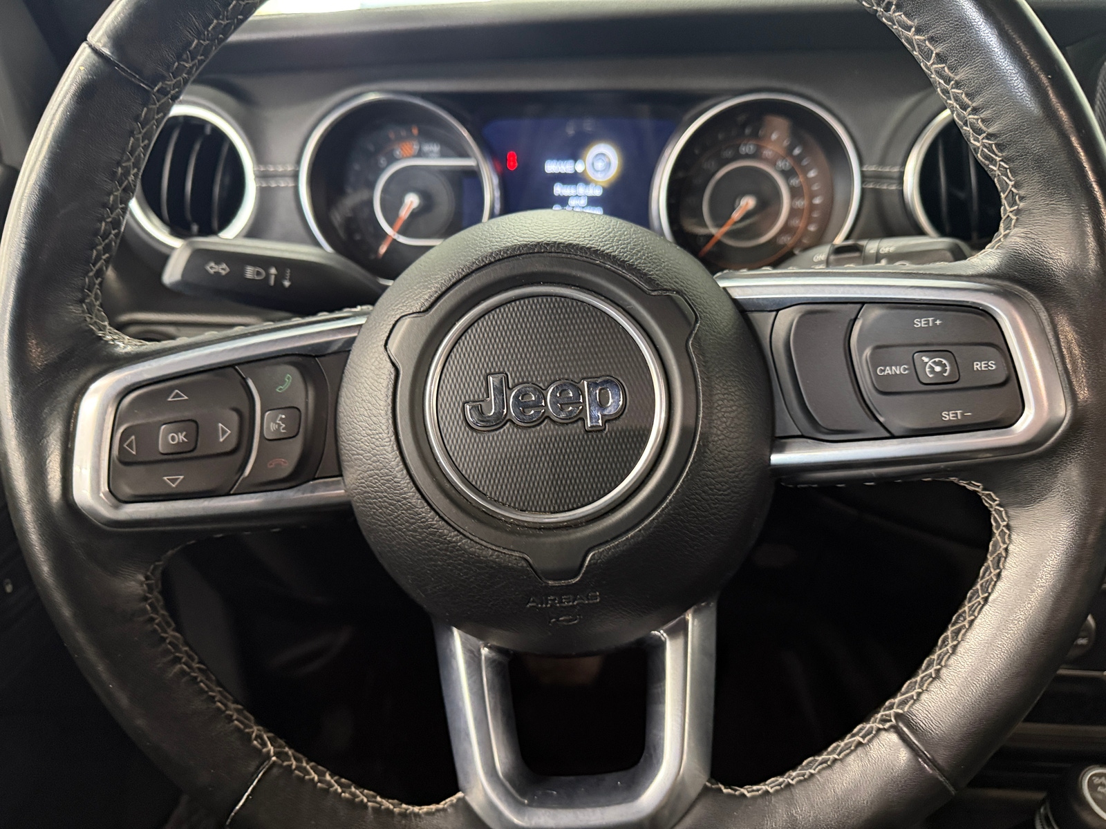 Thumbnail: 2022 Jeep Wrangler - 5