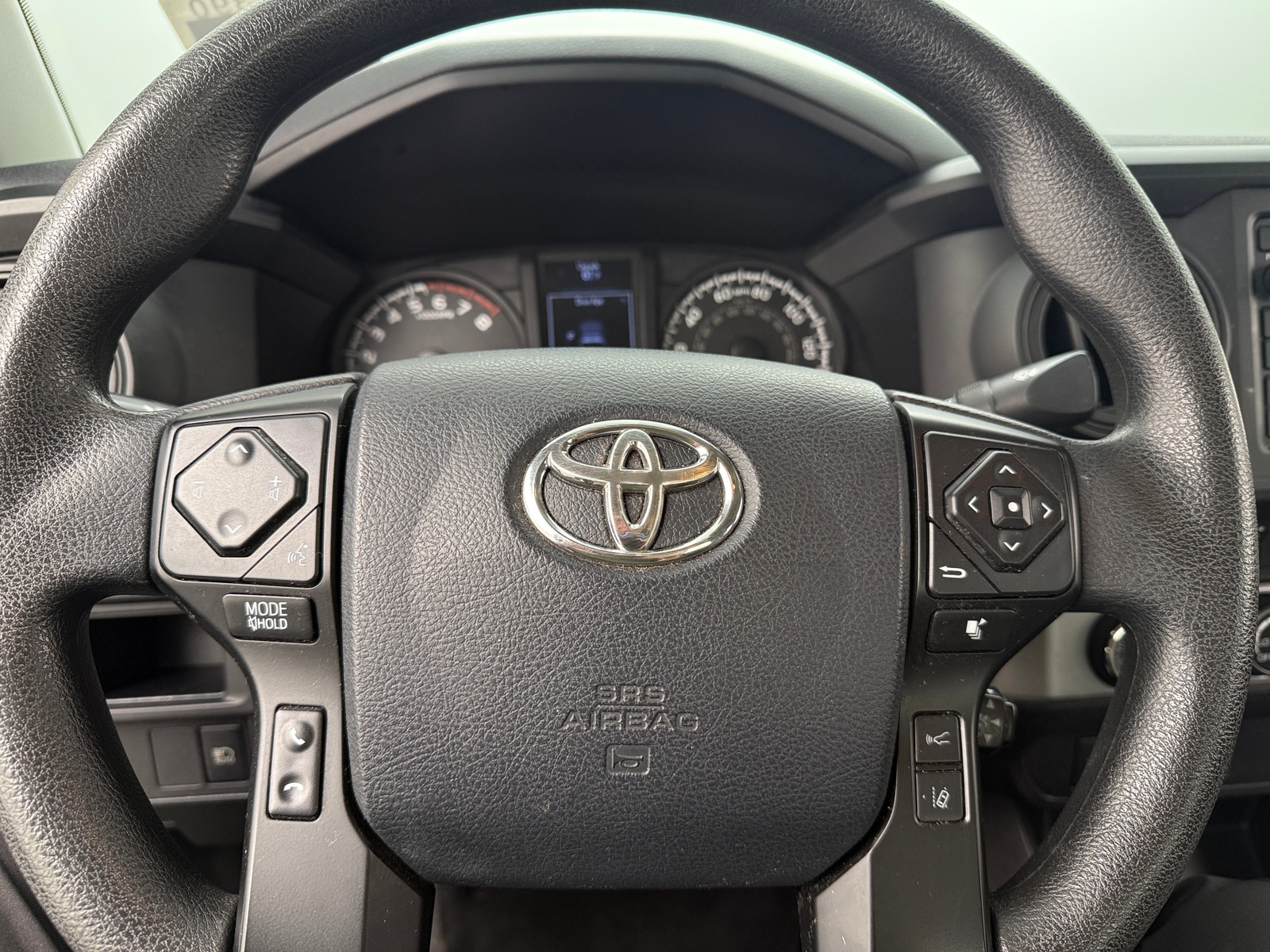 Thumbnail: 2018 Toyota Tacoma - 5