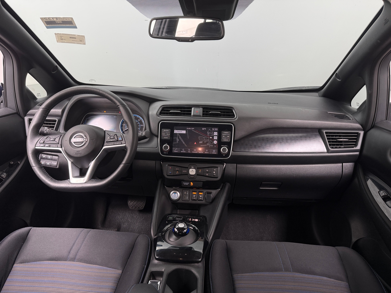 Thumbnail: 2024 Nissan Leaf - 3