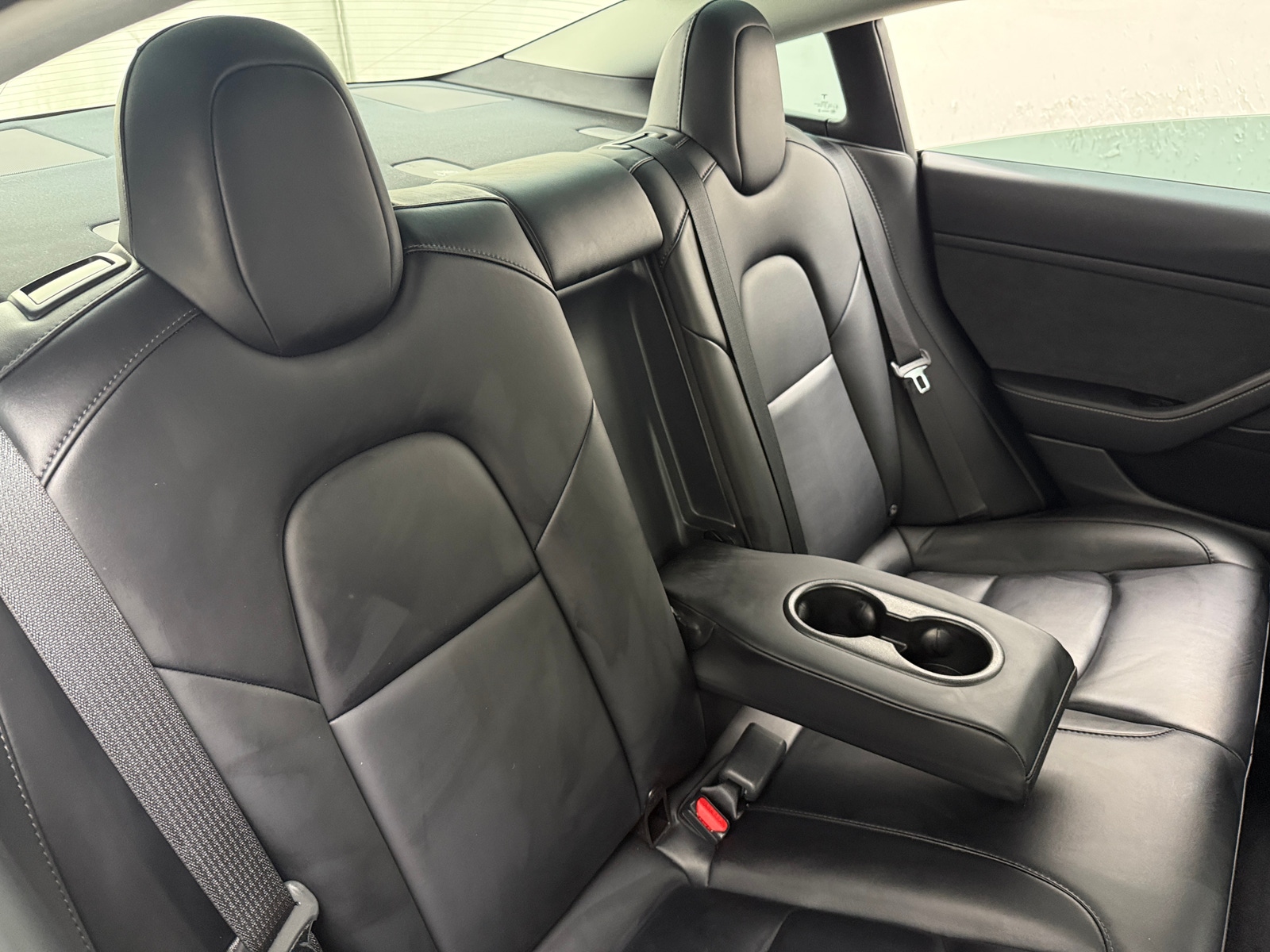 Thumbnail: 2022 Tesla Model 3 - 5