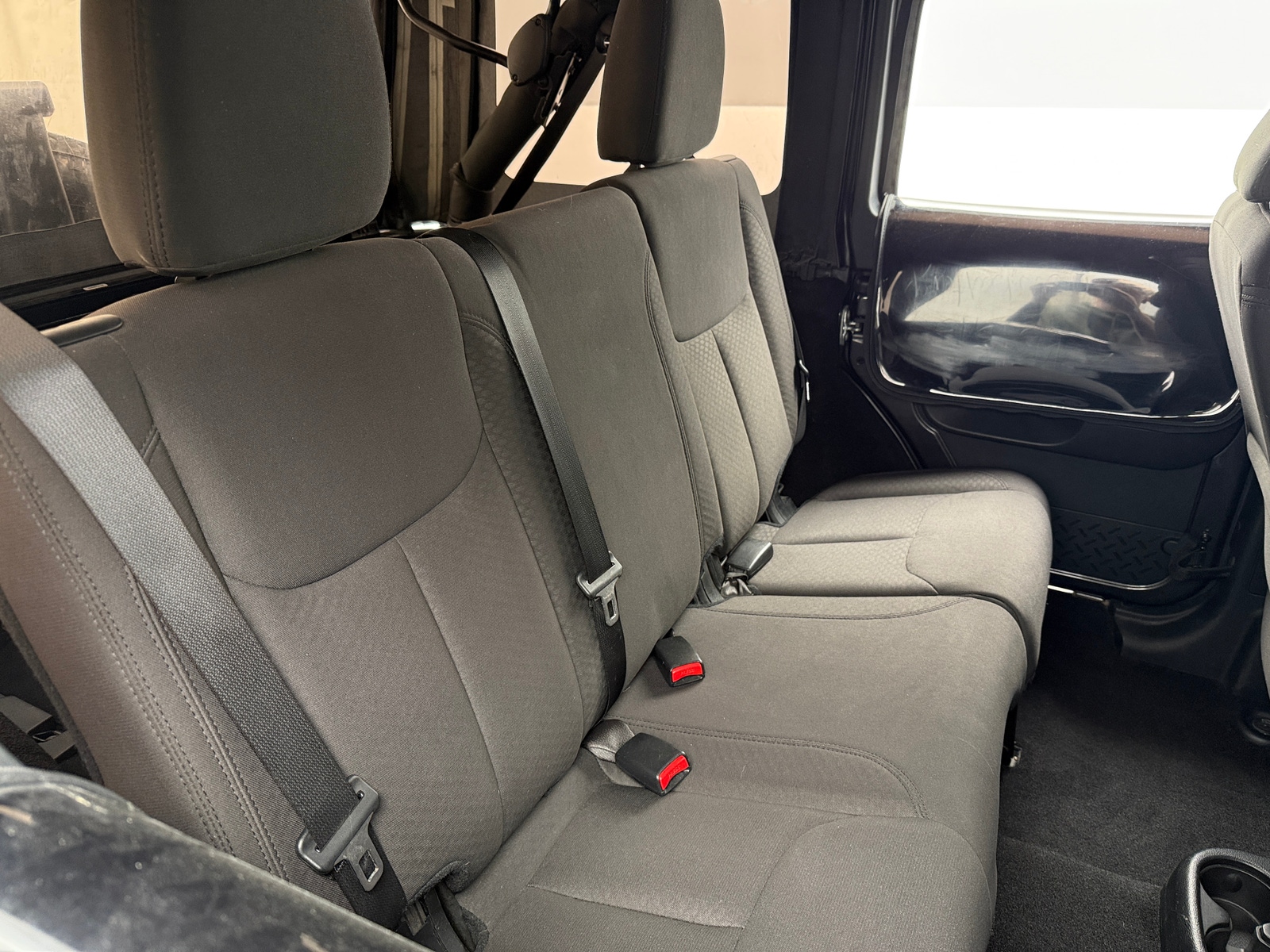 Thumbnail: 2017 Jeep Wrangler - 6