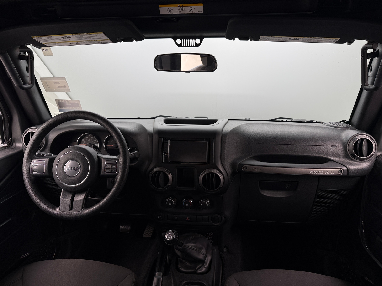 Thumbnail: 2017 Jeep Wrangler - 3