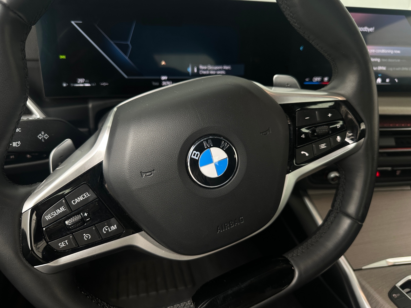 Thumbnail: 2025 BMW 4 Series - 4