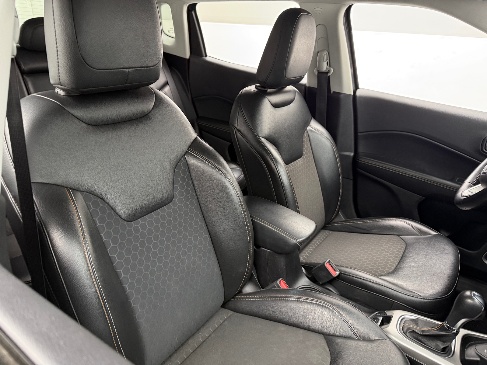 Thumbnail: 2020 Jeep Compass - 2