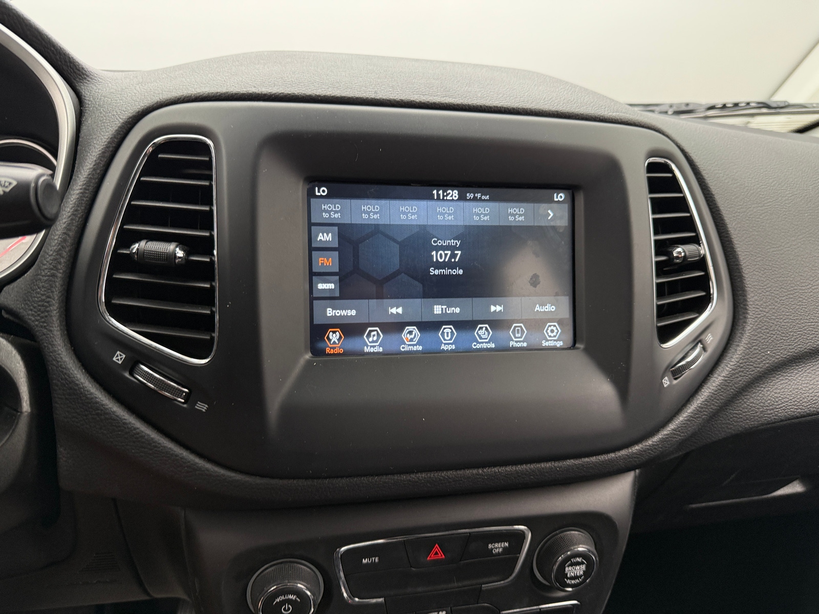 Thumbnail: 2020 Jeep Compass - 4