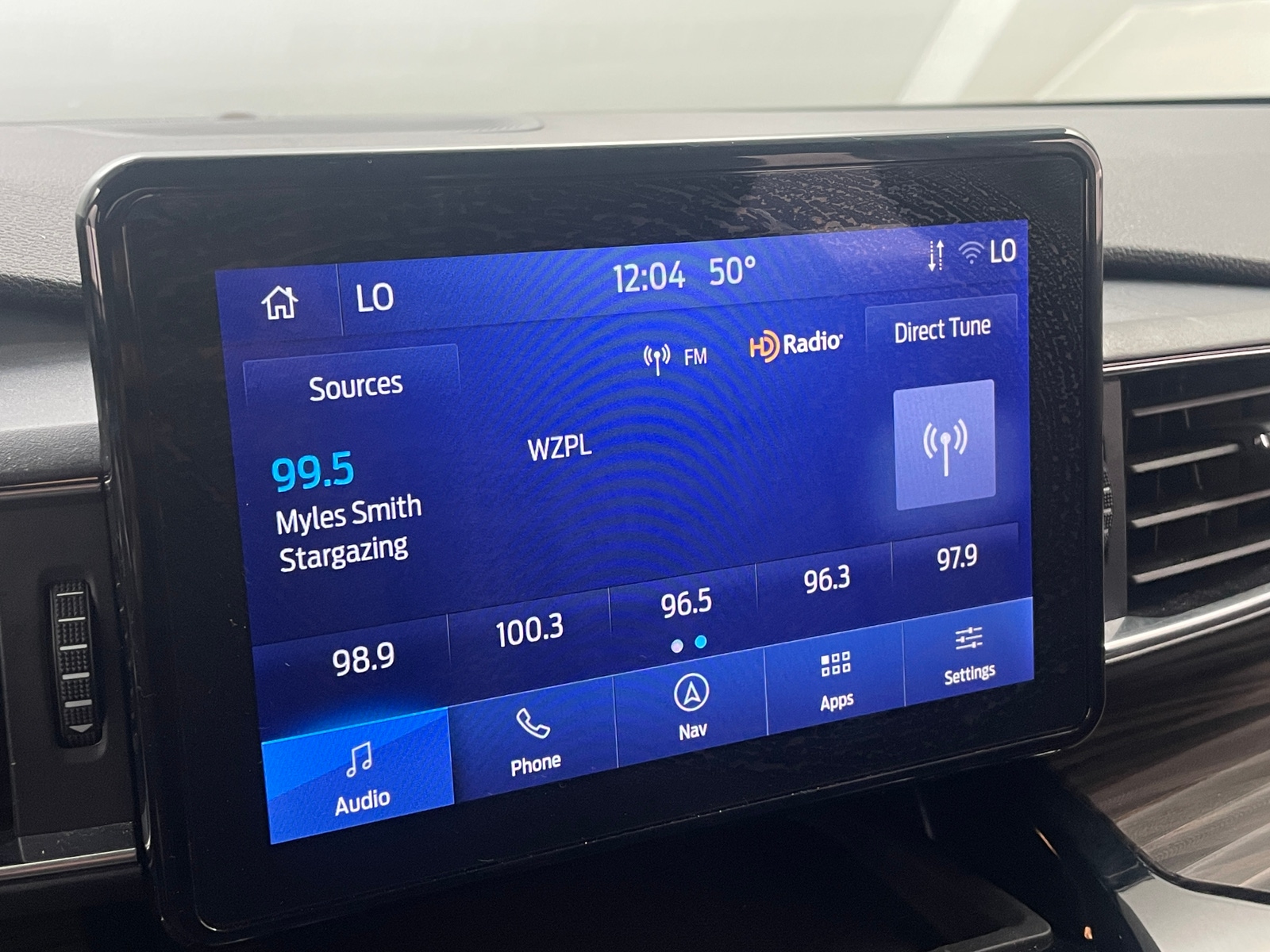 Thumbnail: 2024 Ford Explorer - 3