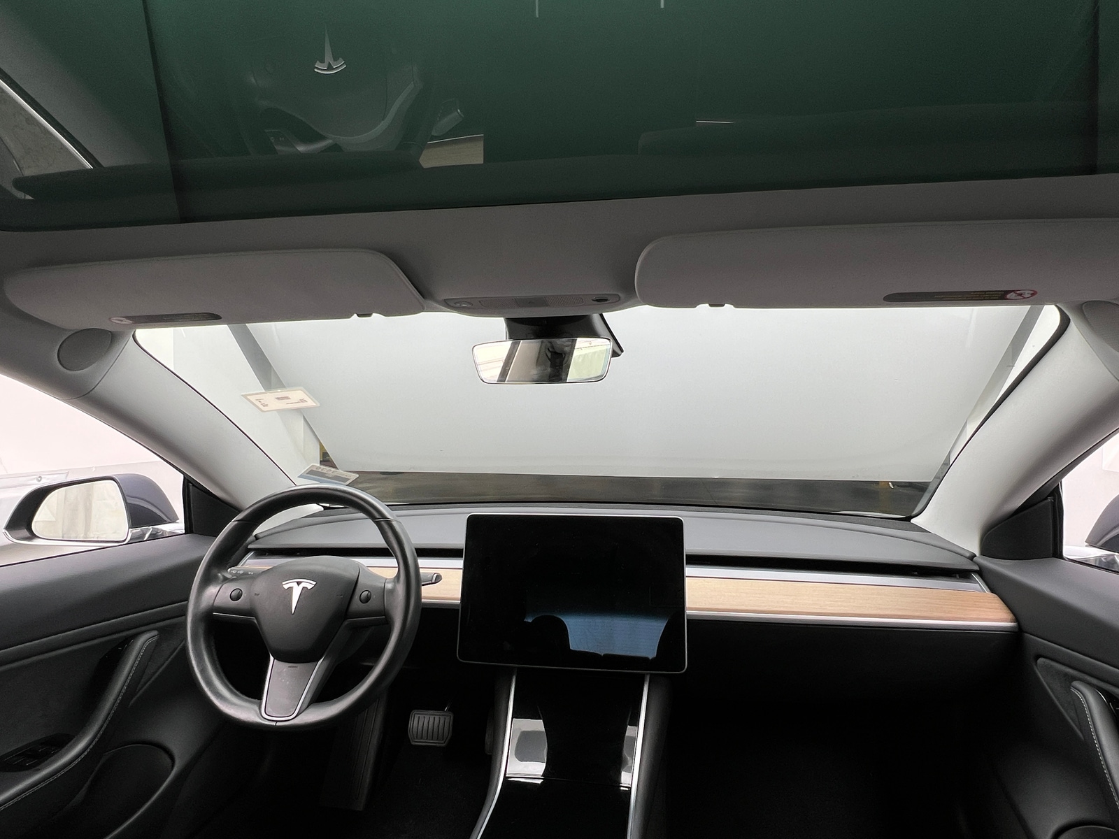 Thumbnail: 2019 Tesla Model 3 - 2