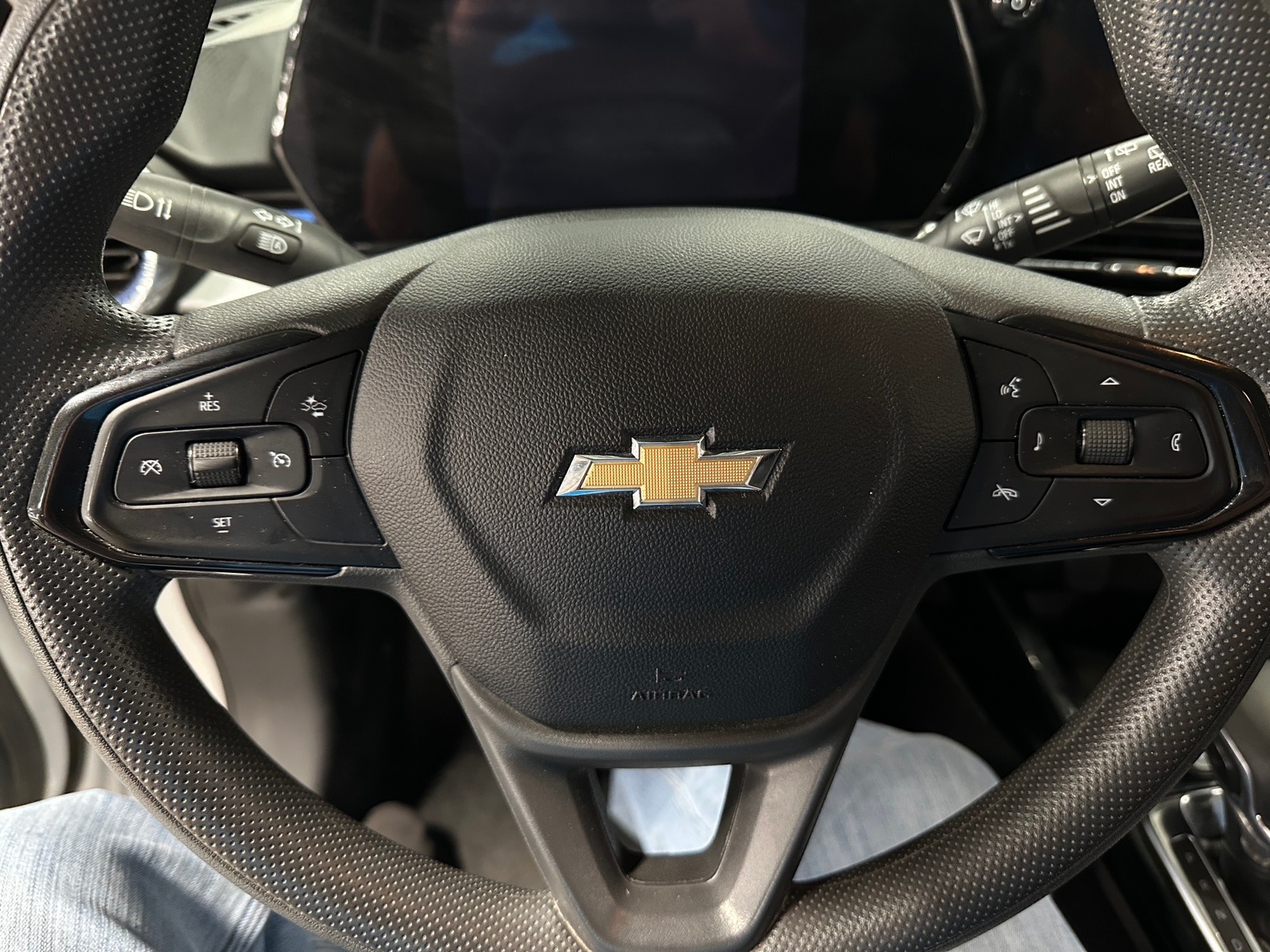 Thumbnail: 2024 Chevrolet Trax - 5