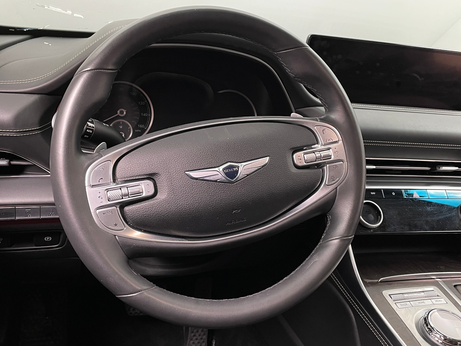 Thumbnail: 2024 Genesis GV80 - 4