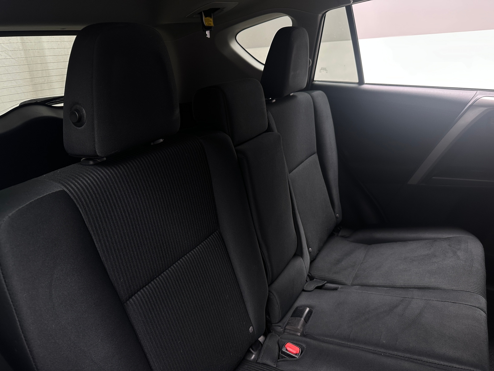 Thumbnail: 2018 Toyota RAV4 - 6