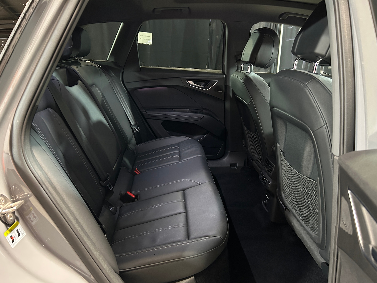 Thumbnail: 2023 Audi Q4 e-tron - 5