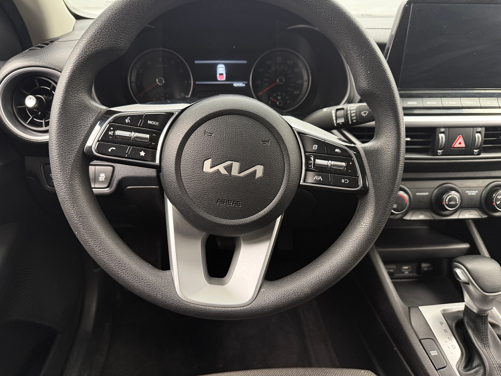 Thumbnail: 2023 Kia Forte - 5