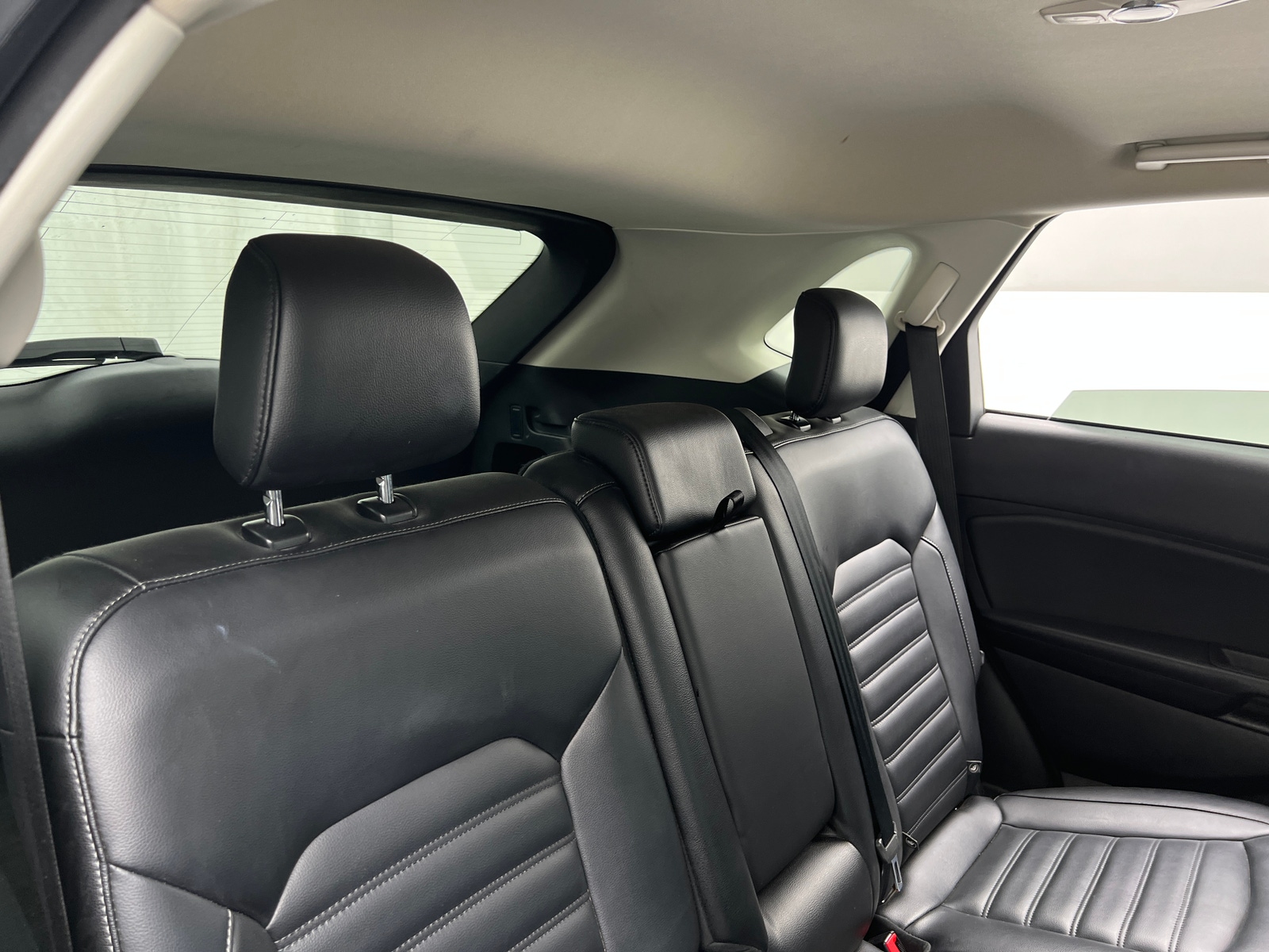 Thumbnail: 2022 Ford Edge - 5