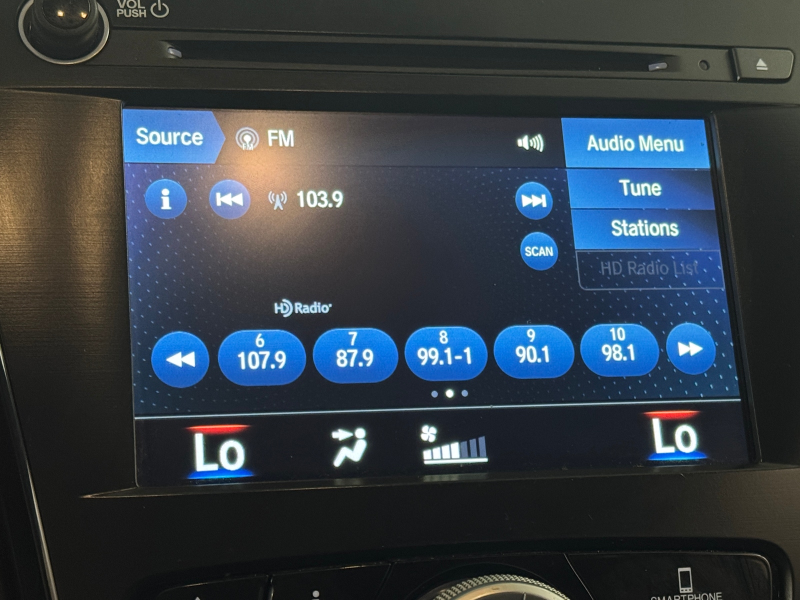 Thumbnail: 2021 Acura ILX - 4