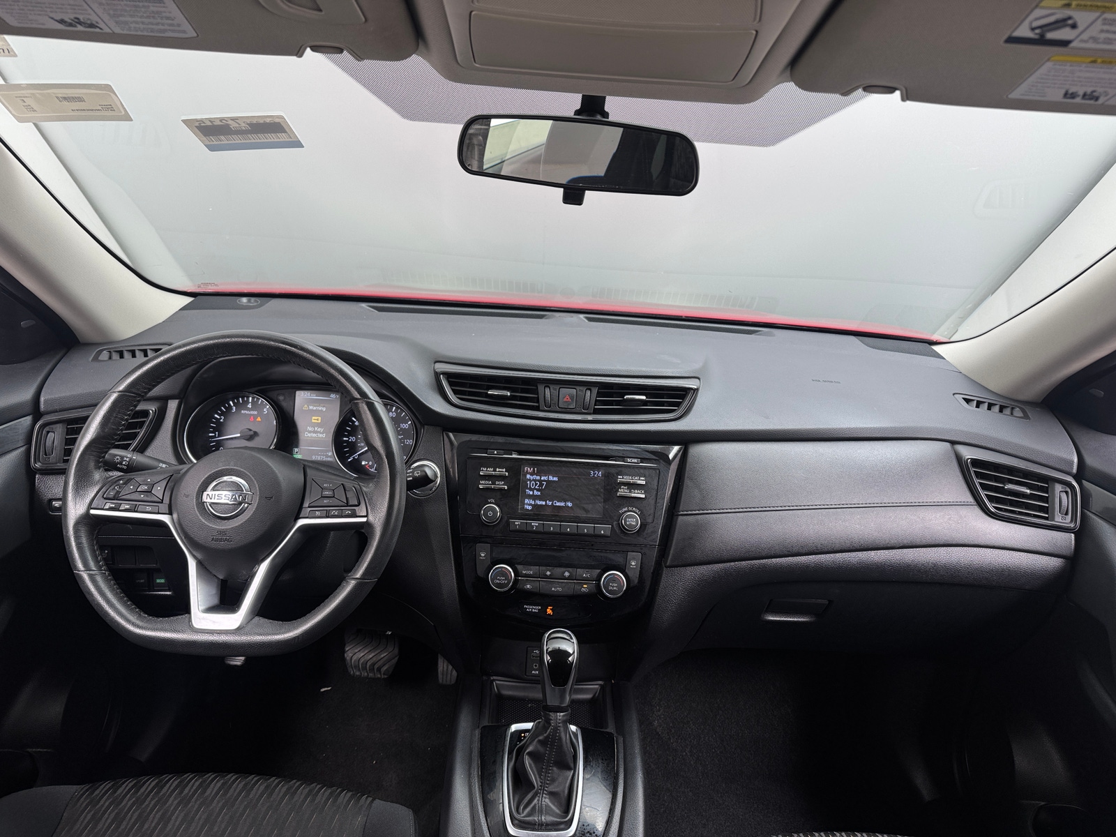 Thumbnail: 2017 Nissan Rogue - 3