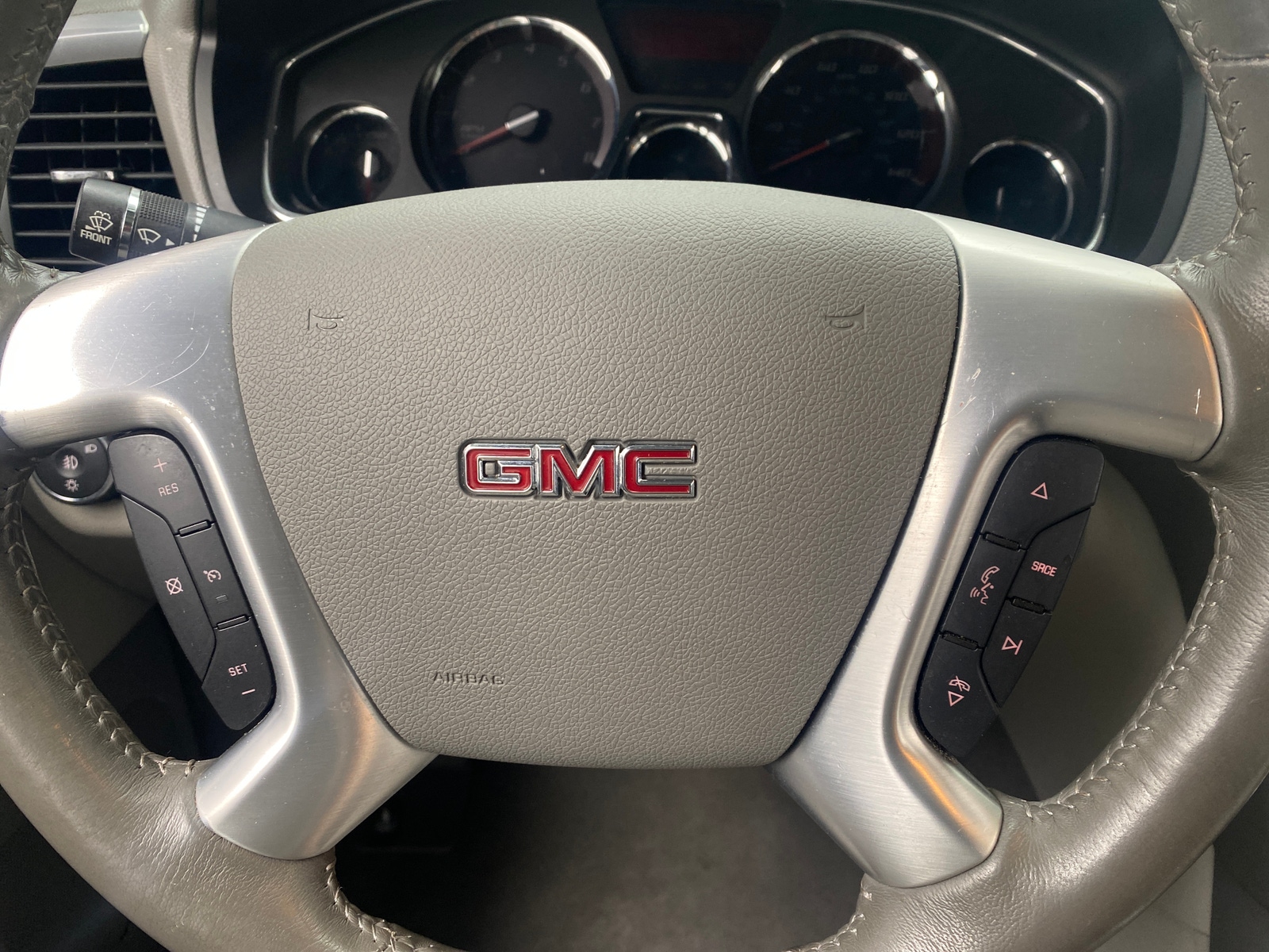 Thumbnail: 2016 GMC Acadia - 4